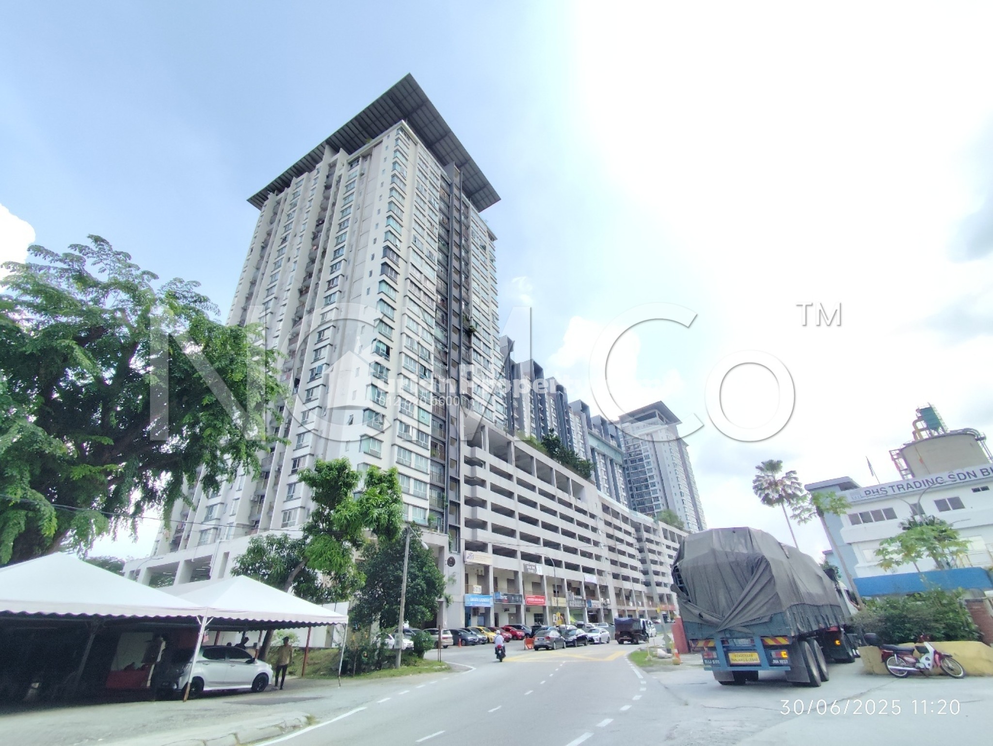 Serviced Residence For Auction at Amara Service Residences