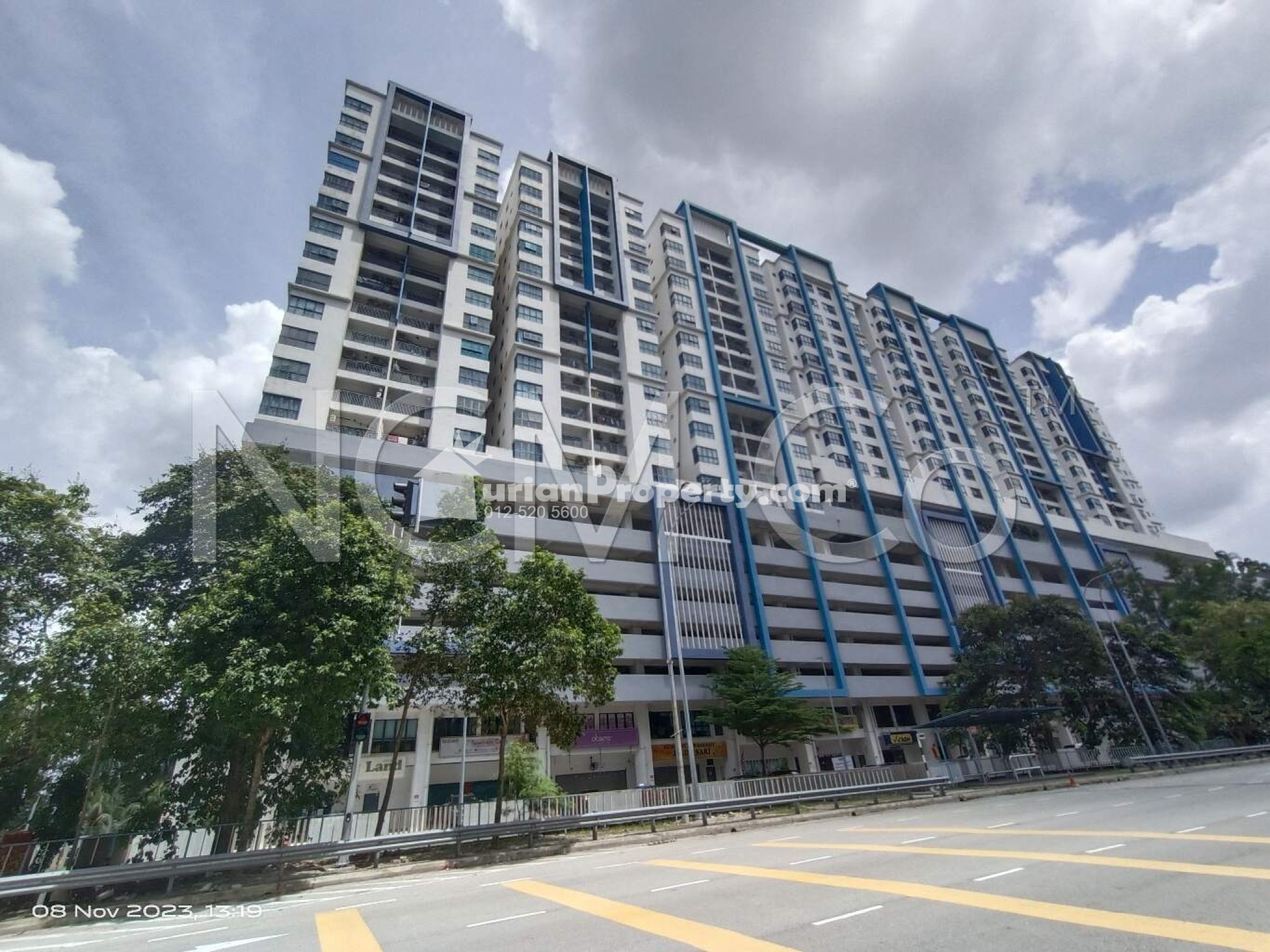 Shop For Auction at Metia Residence