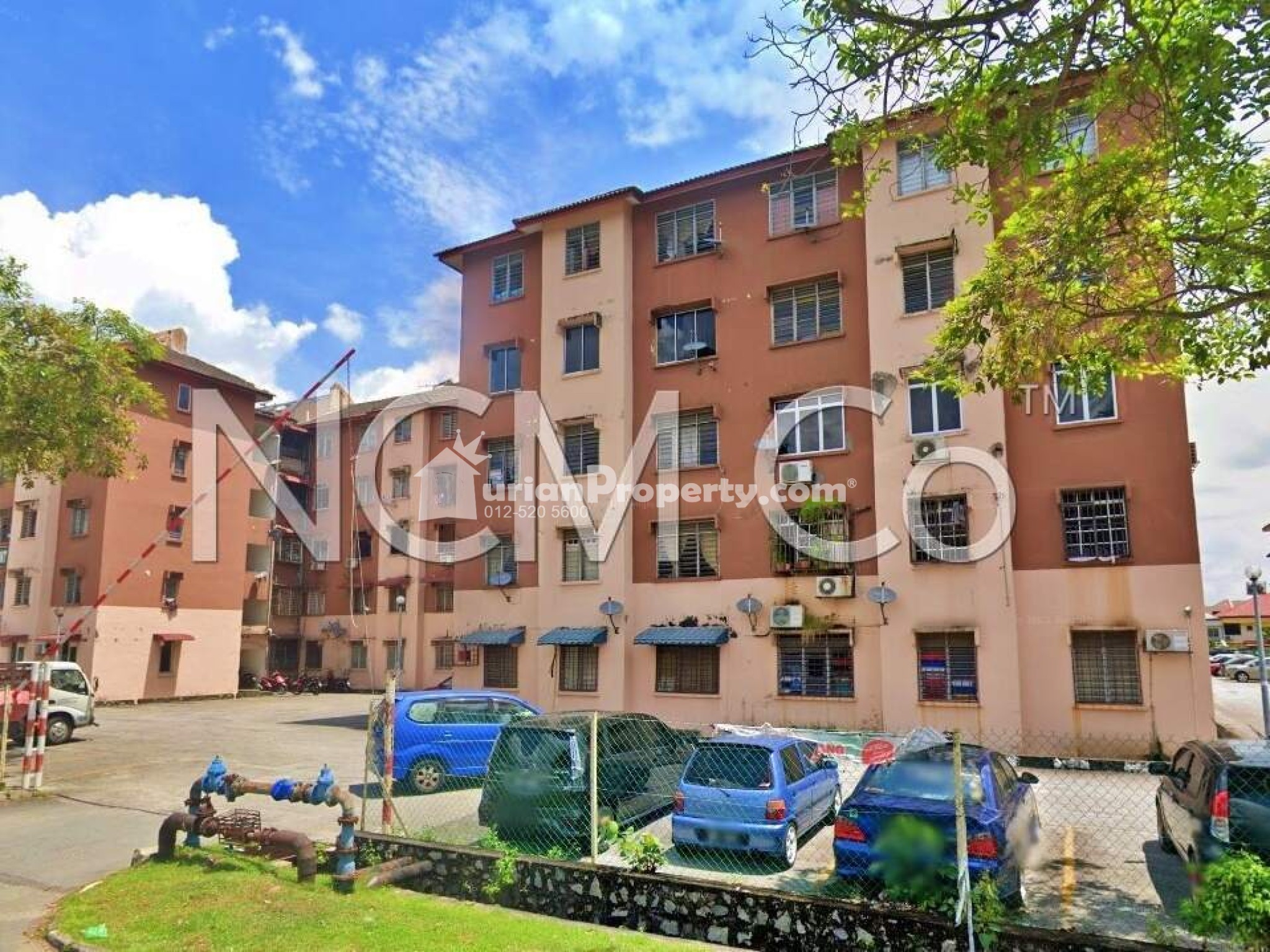 Apartment For Auction at Kenanga Apartment