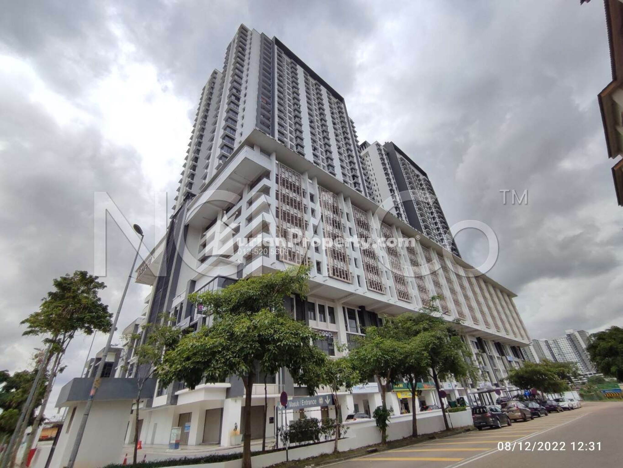 Serviced Residence For Auction at 1 Tebrau