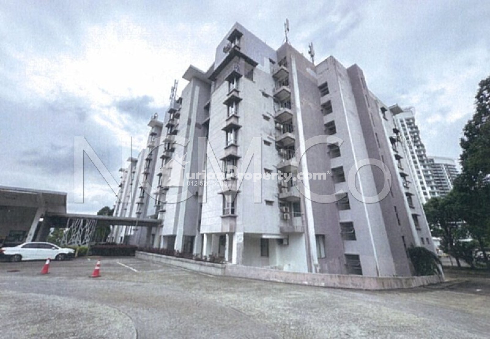 Condo For Auction at Cyberia Crescent 2