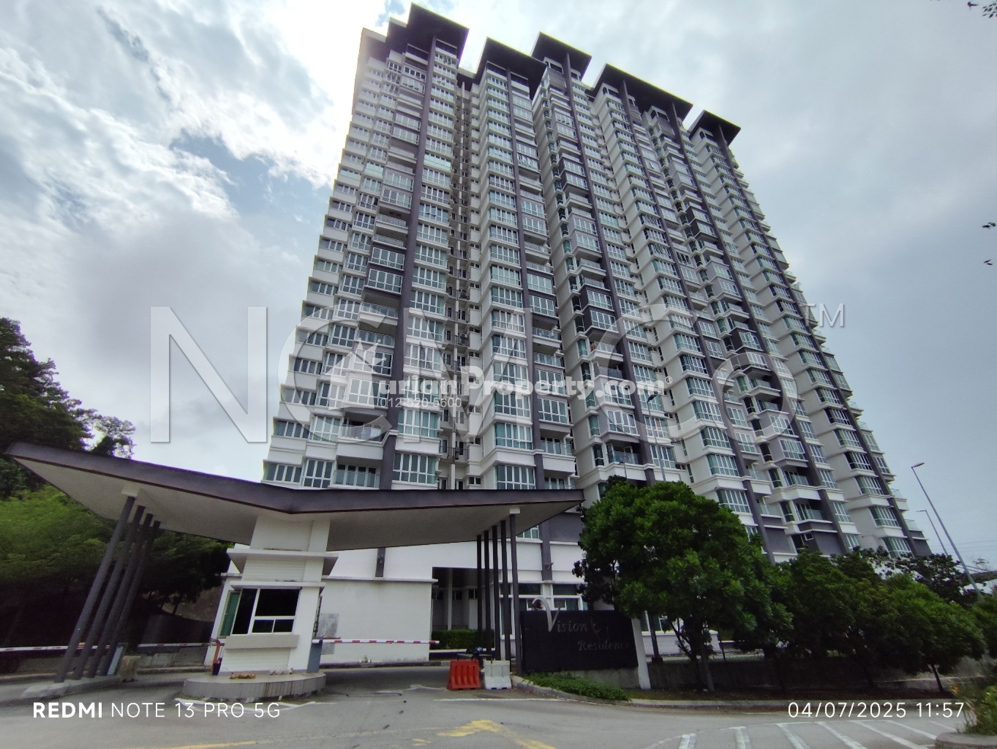 Condo For Auction at Vision Residence