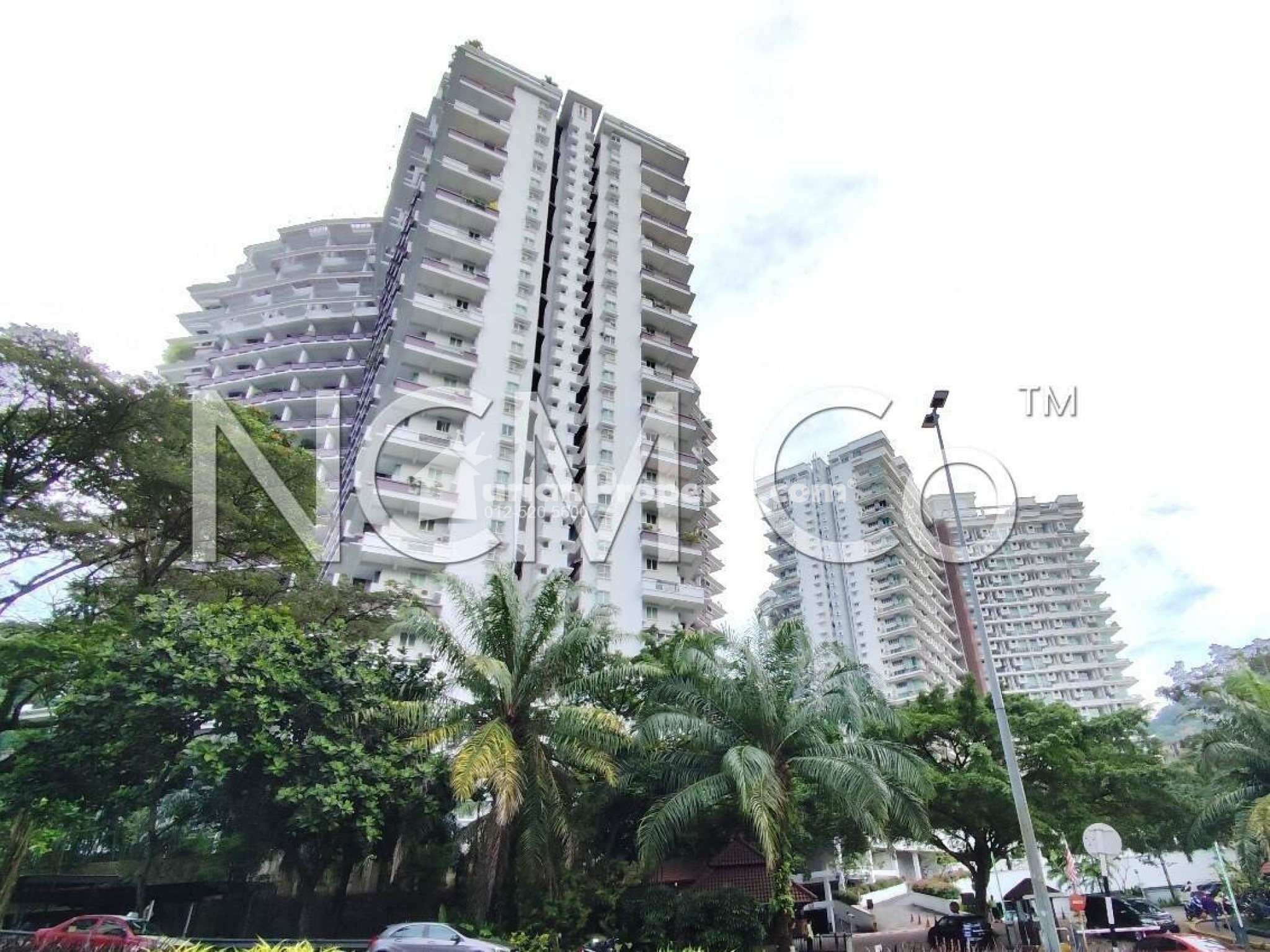 Condo For Auction at Armanee Terrace