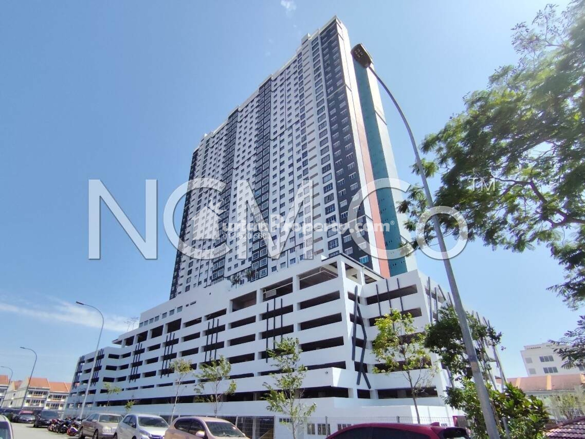 Apartment For Auction at Acacia Residences
