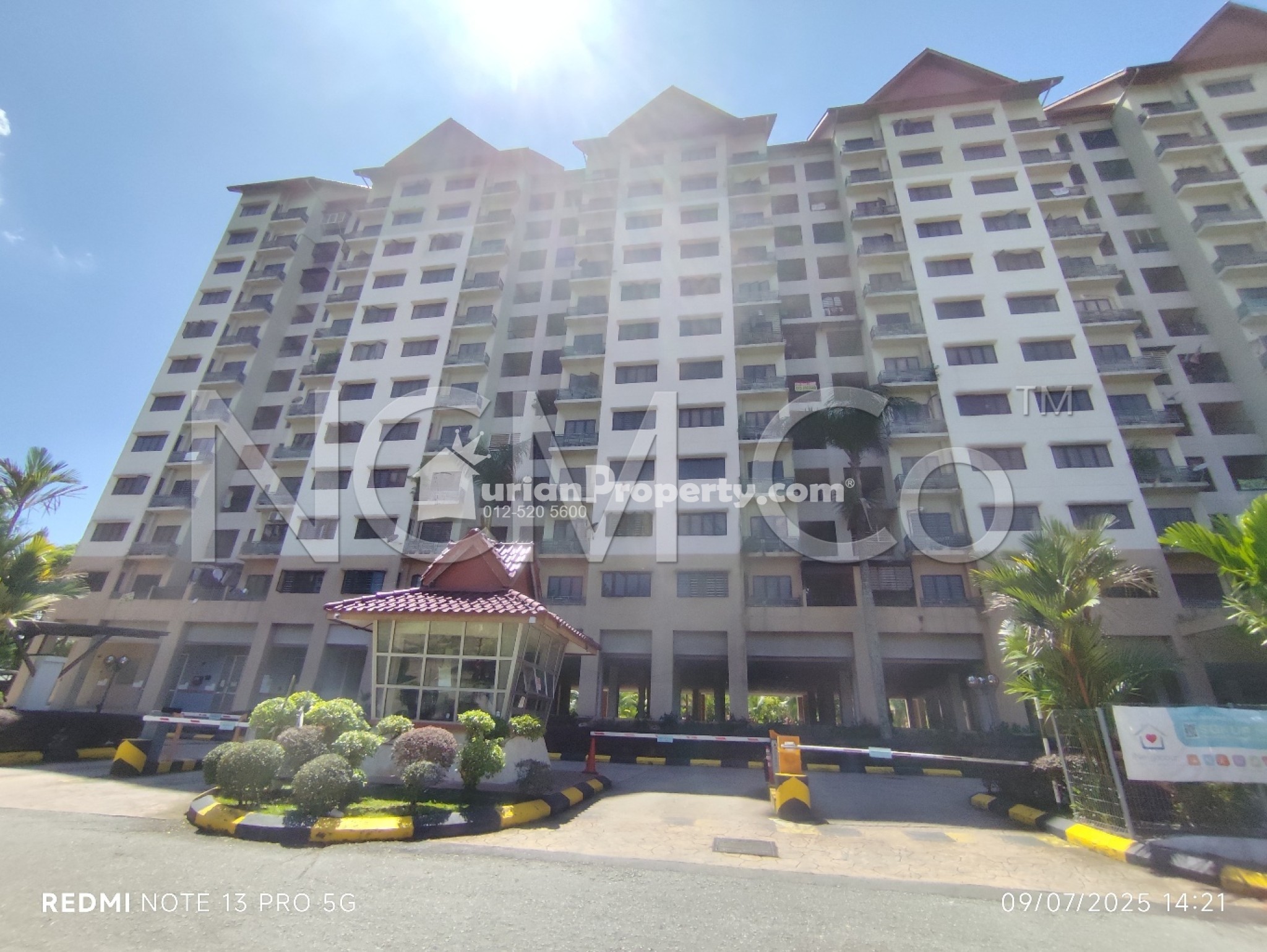 Apartment For Auction at Kristal Villa