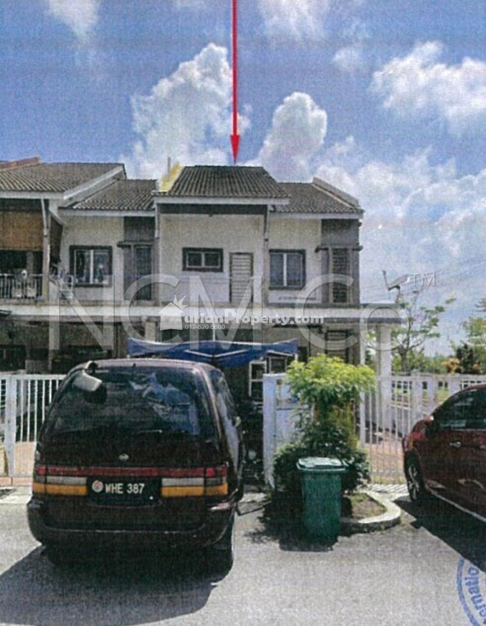 Terrace House For Auction at The Lake Residence