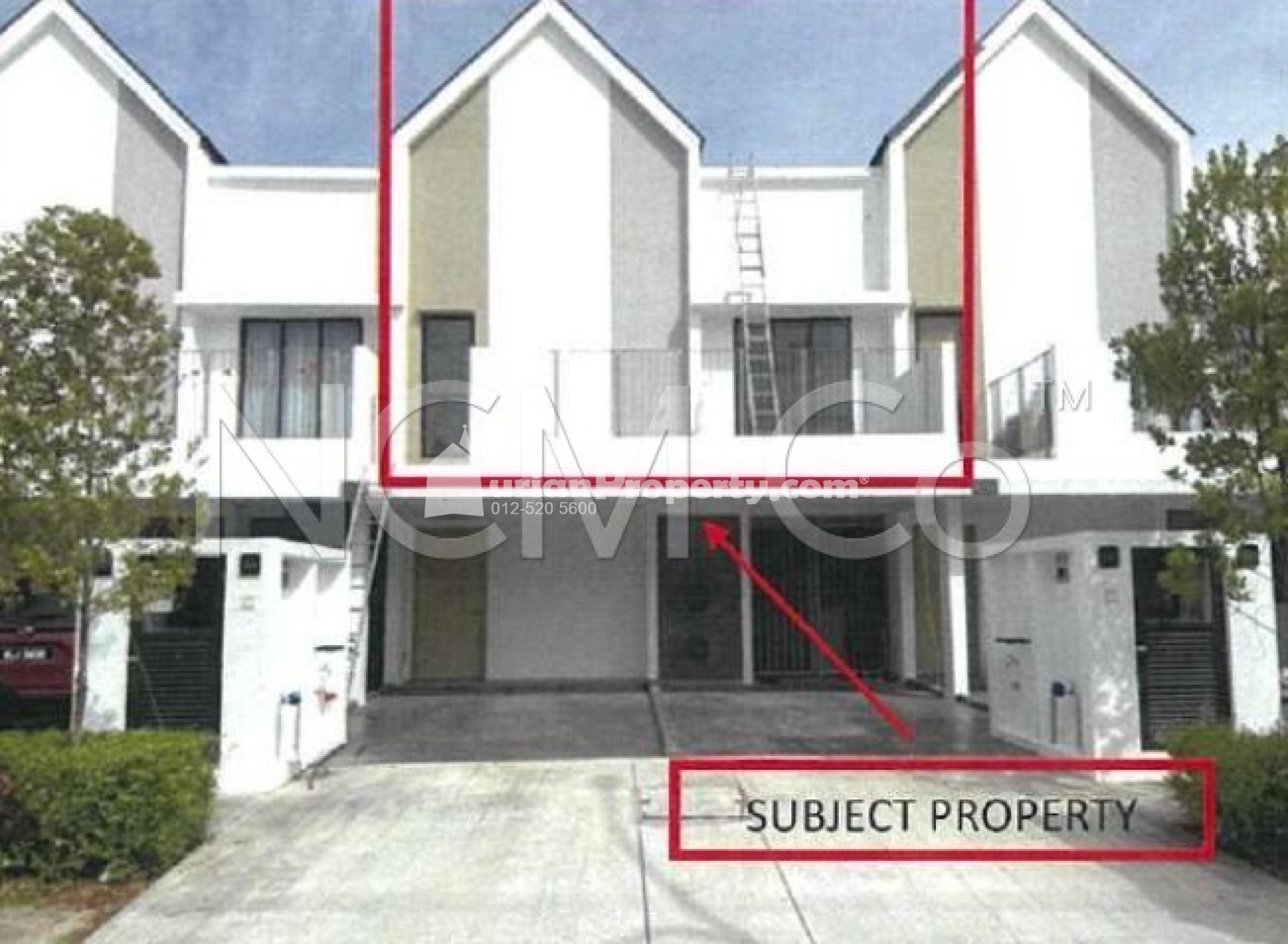 Terrace House For Auction at Casa Bayu Apartment