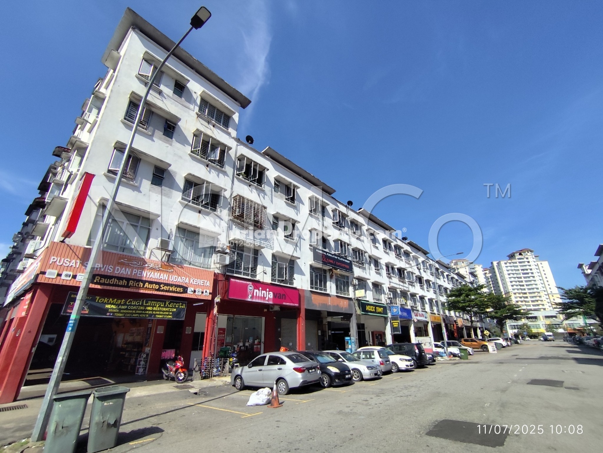 Apartment For Auction at Dataran Otomobil