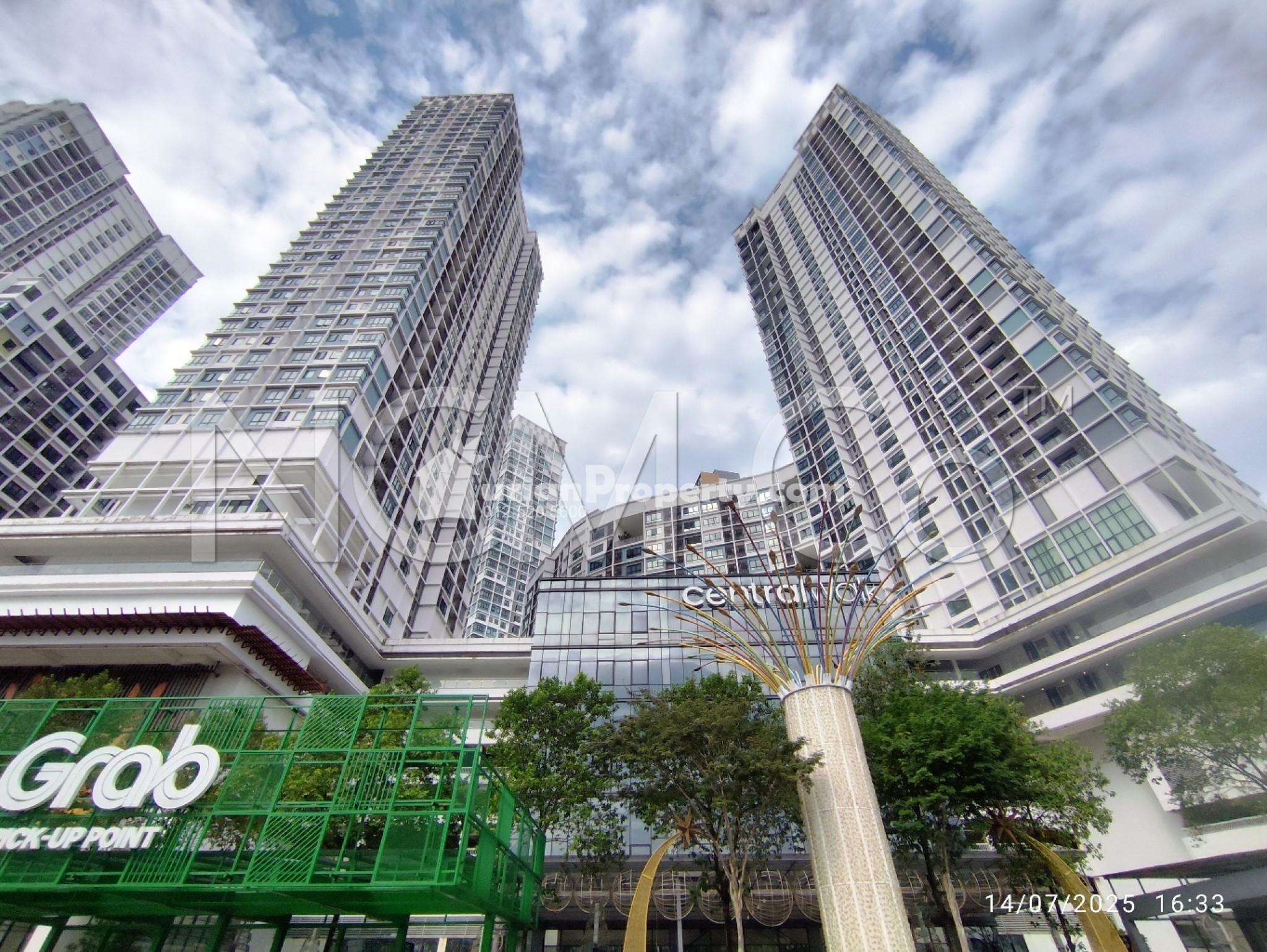 Serviced Residence For Auction at Hyde Tower
