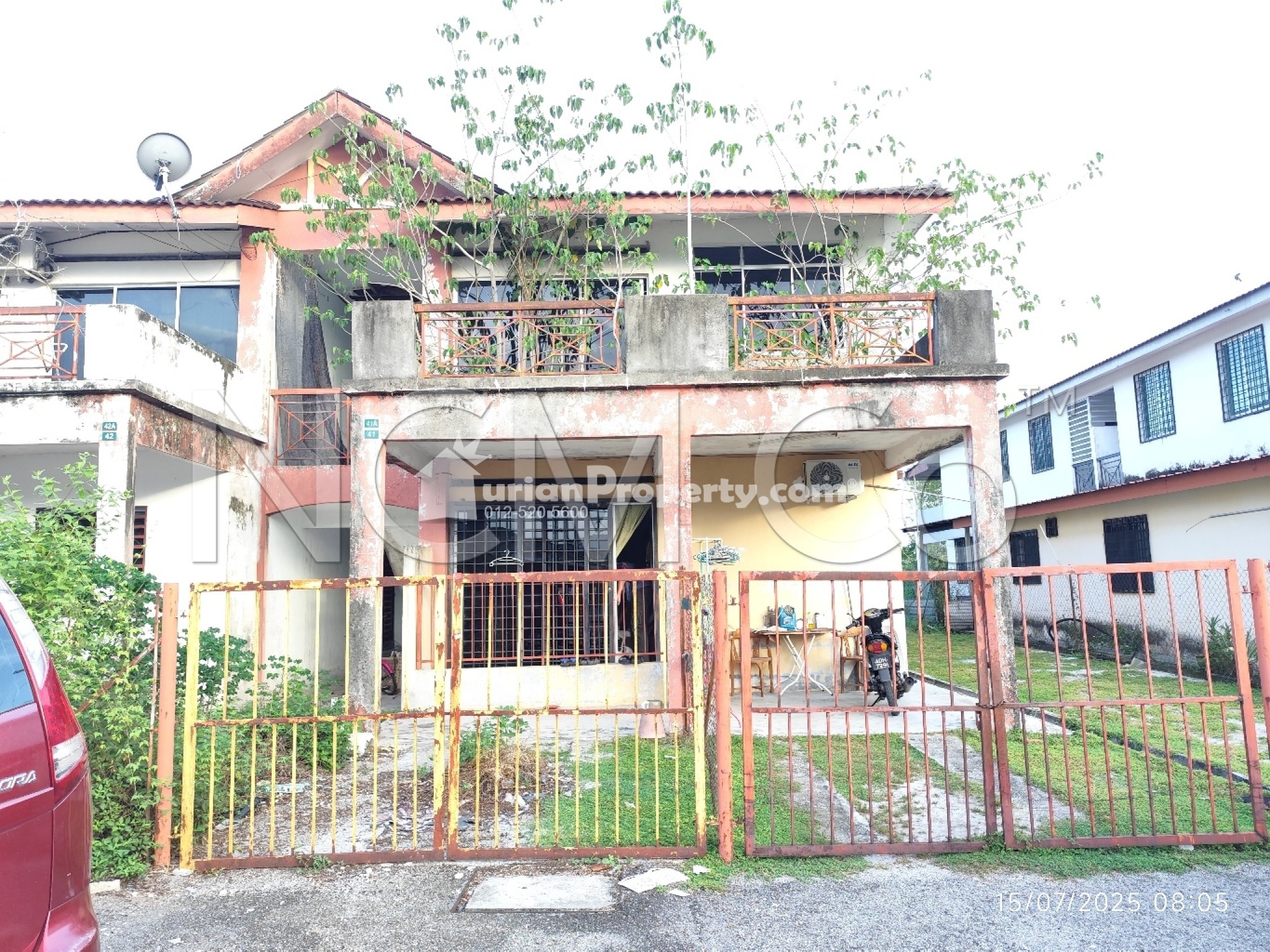Terrace House For Auction at Mambang Diawan