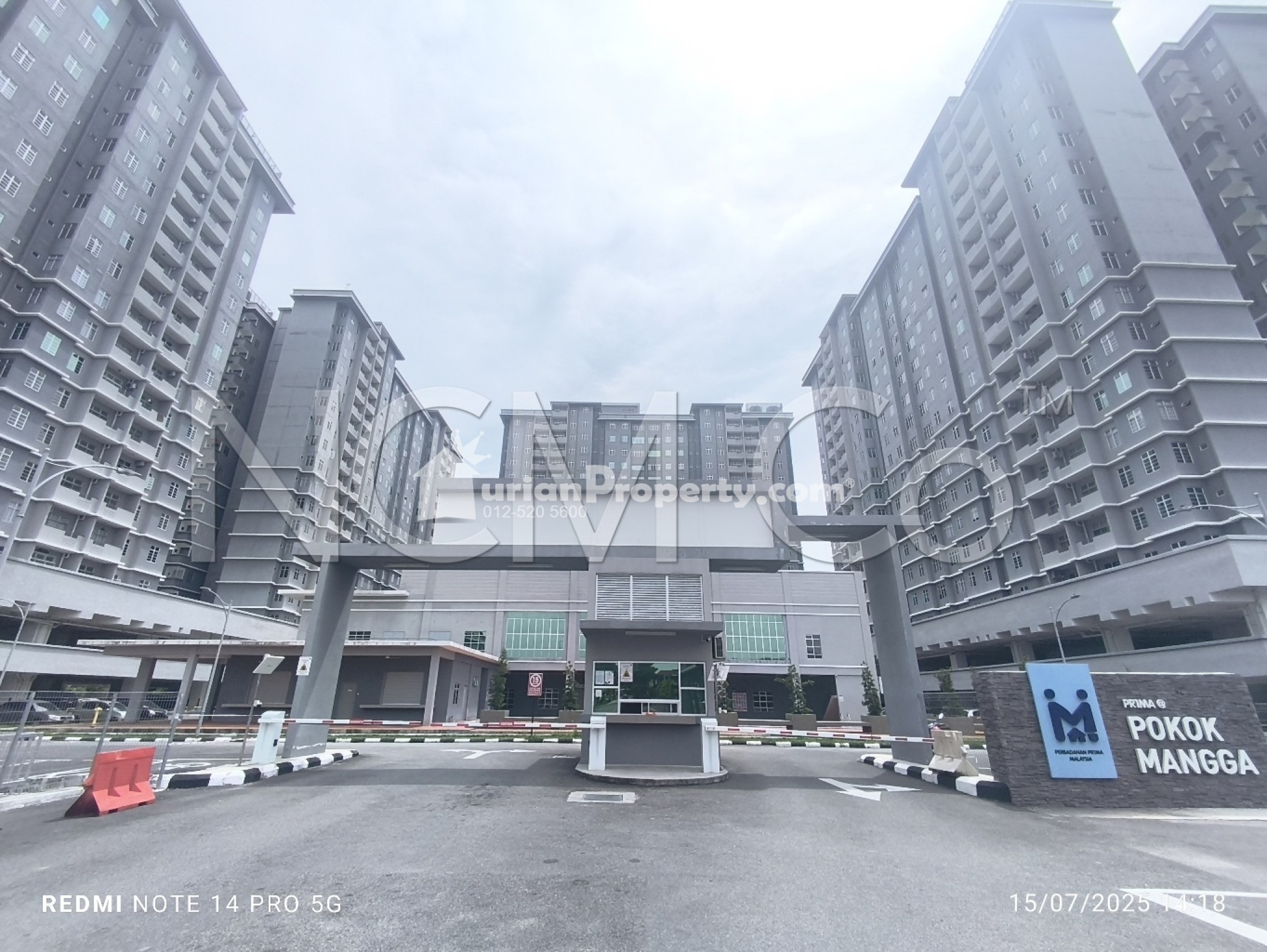 Apartment For Auction at Residensi Melaka Tengah 2
