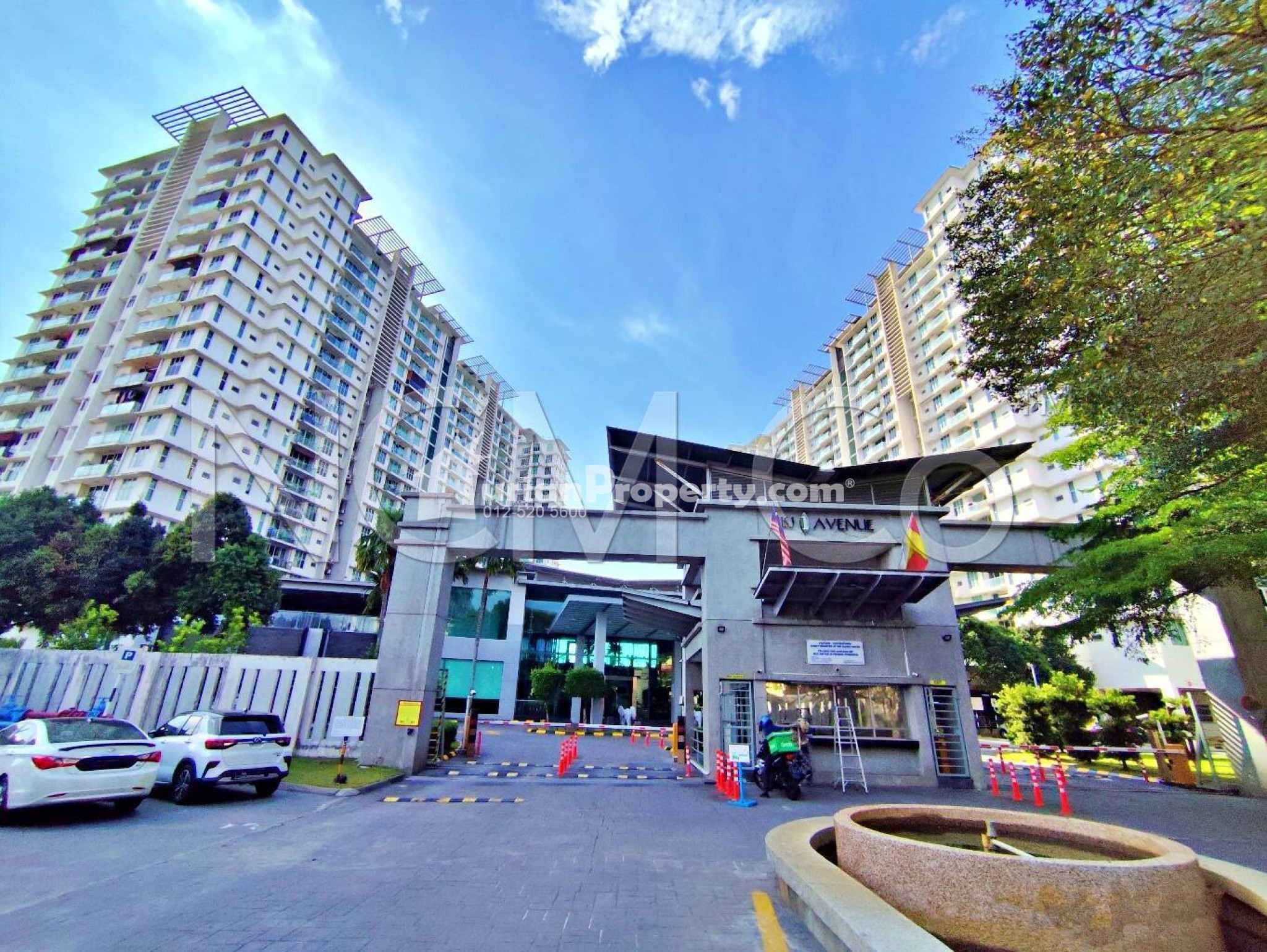 Condo For Auction at USJ One Avenue