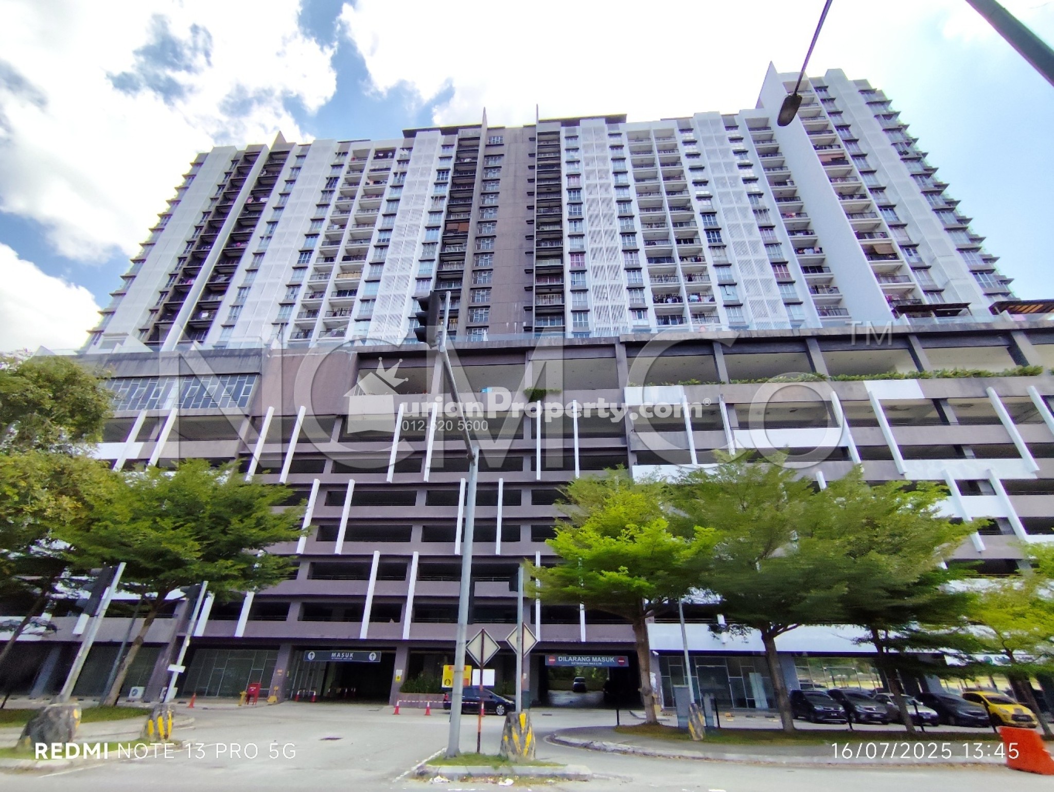 Serviced Residence For Auction at Simfoni 1 Condominium