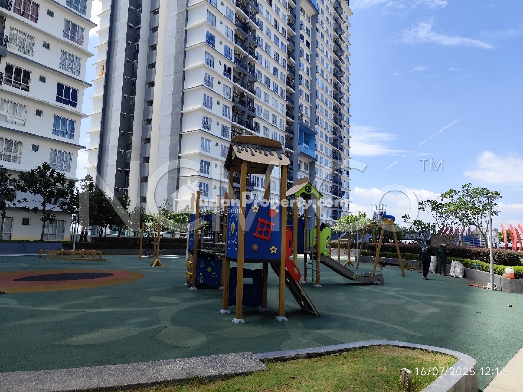 Serviced Residence For Auction at BSP 21