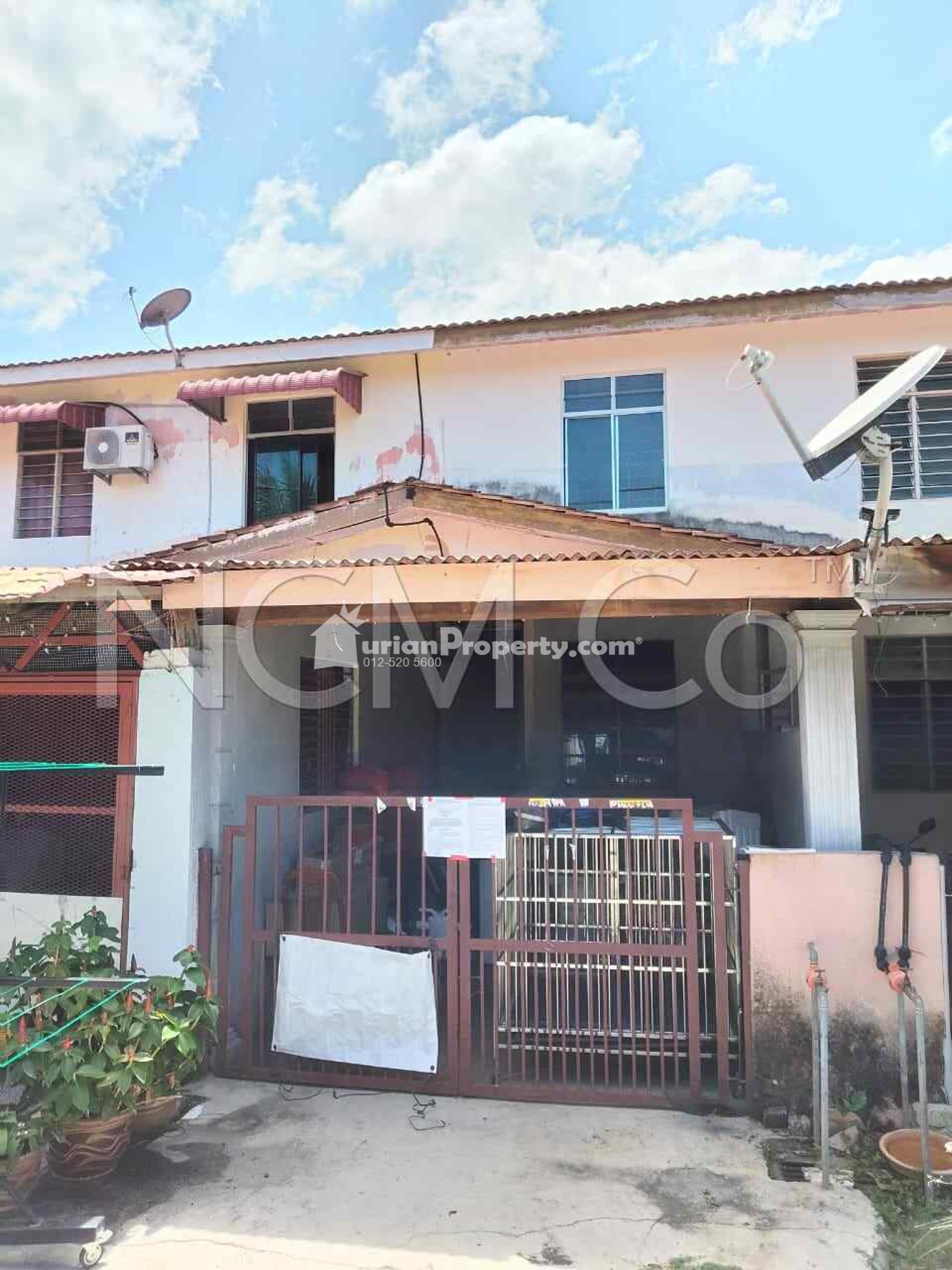 Terrace House For Auction at Taman Limbongan Permai