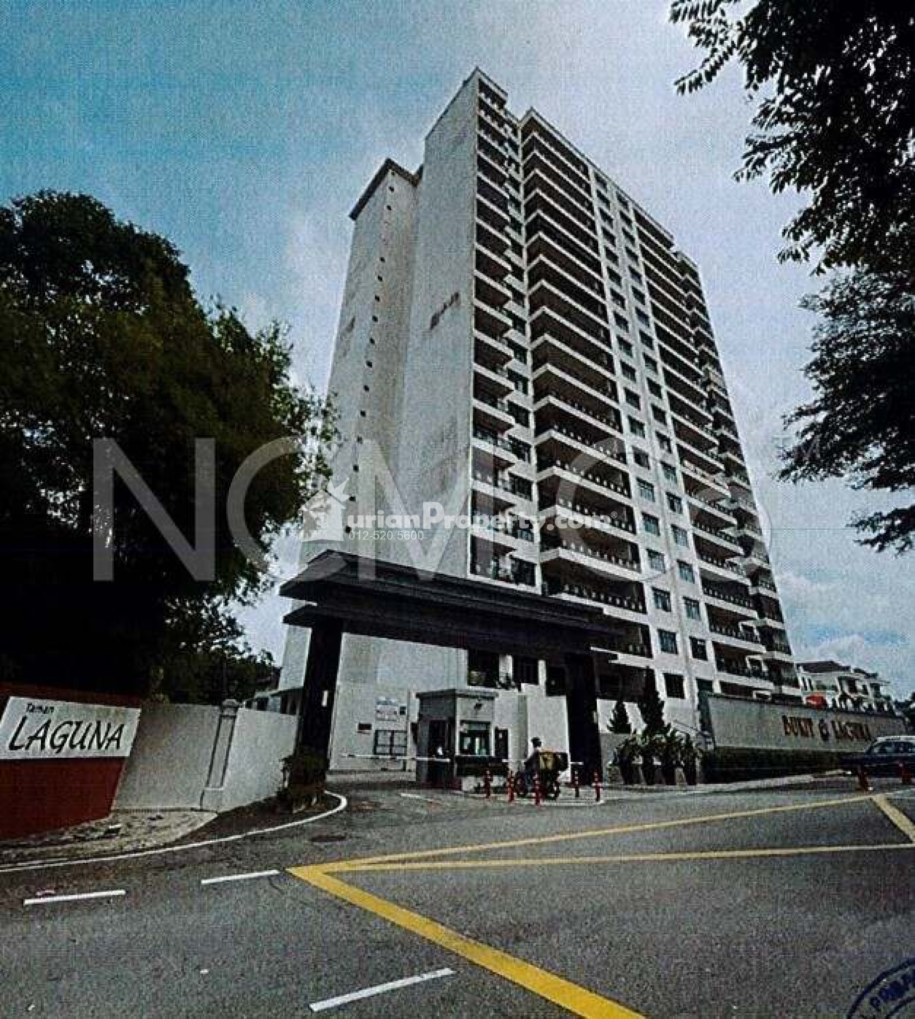 Condo For Auction at Laguna Heights