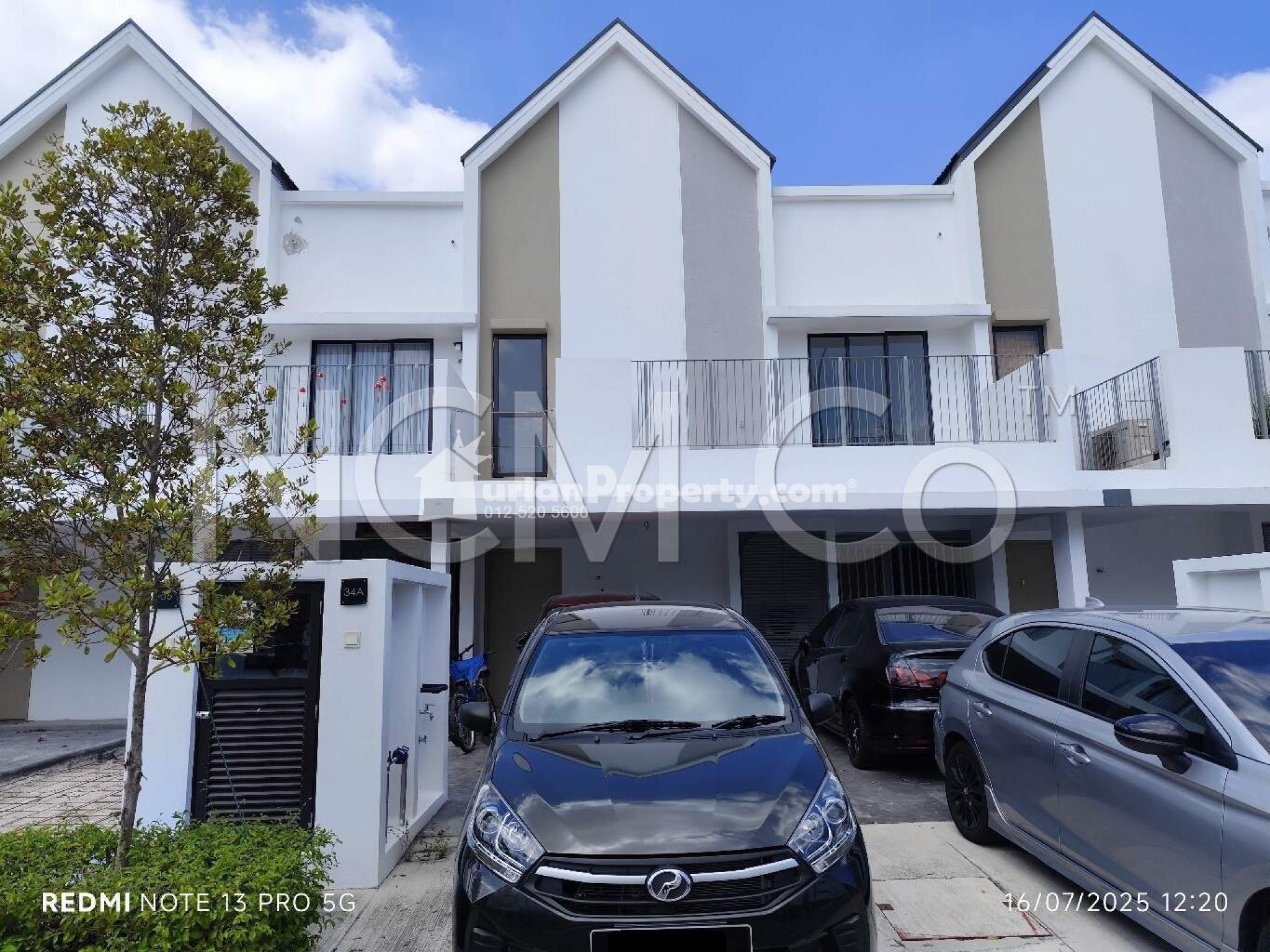 Terrace House For Auction at Casa Bayu Apartment