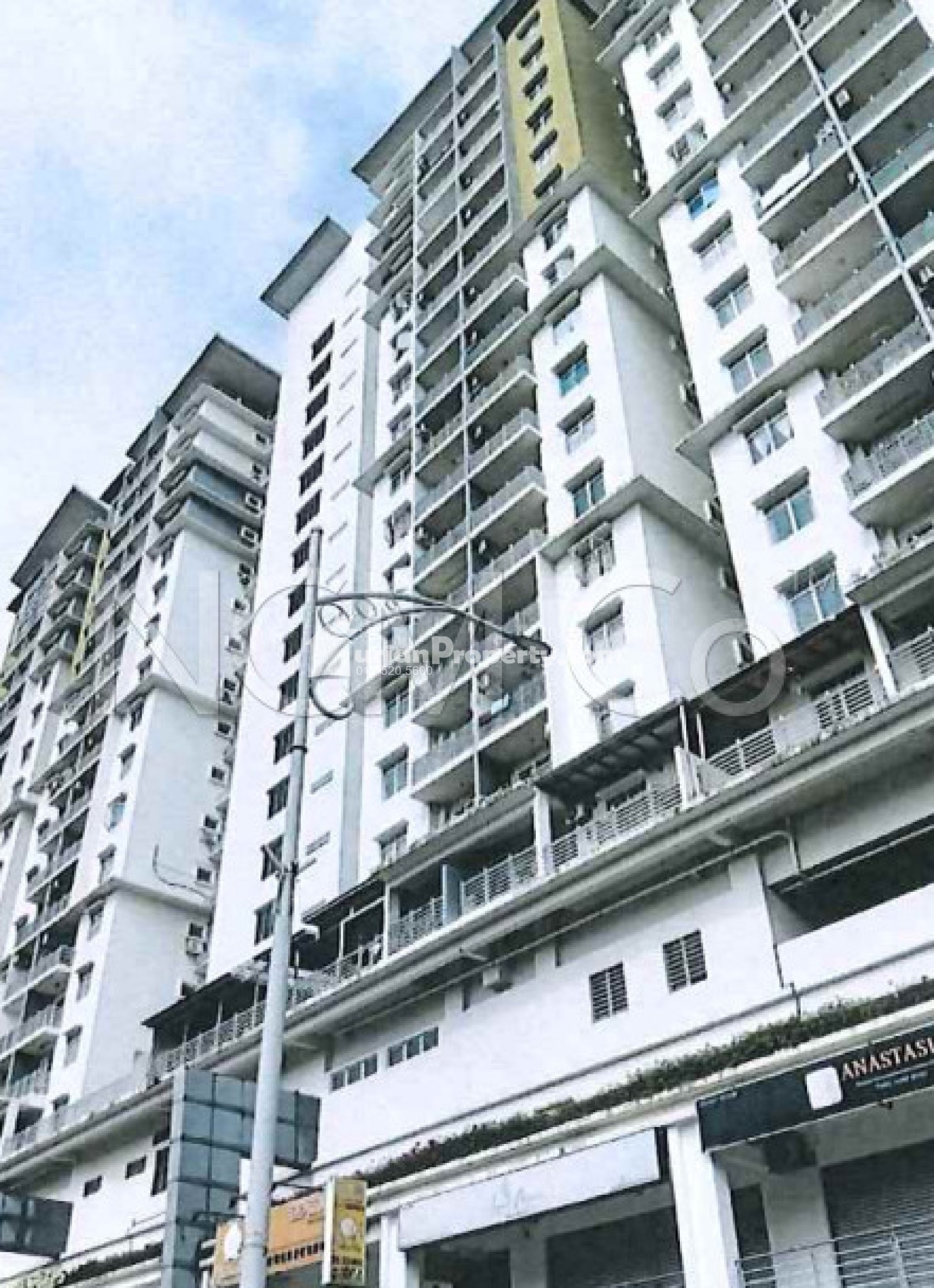 Condo For Auction at Pearl Avenue