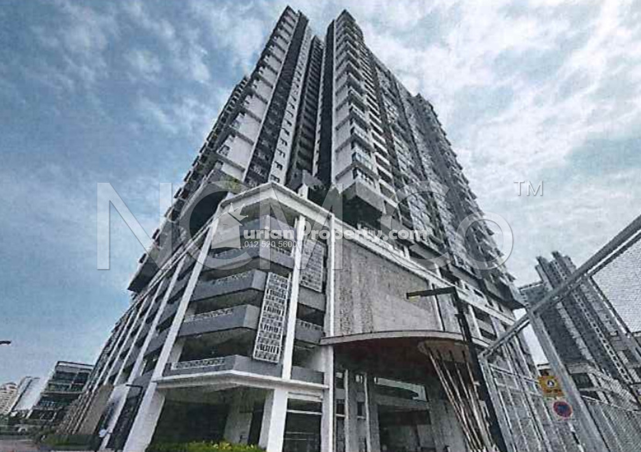 Serviced Residence For Auction at M Luna