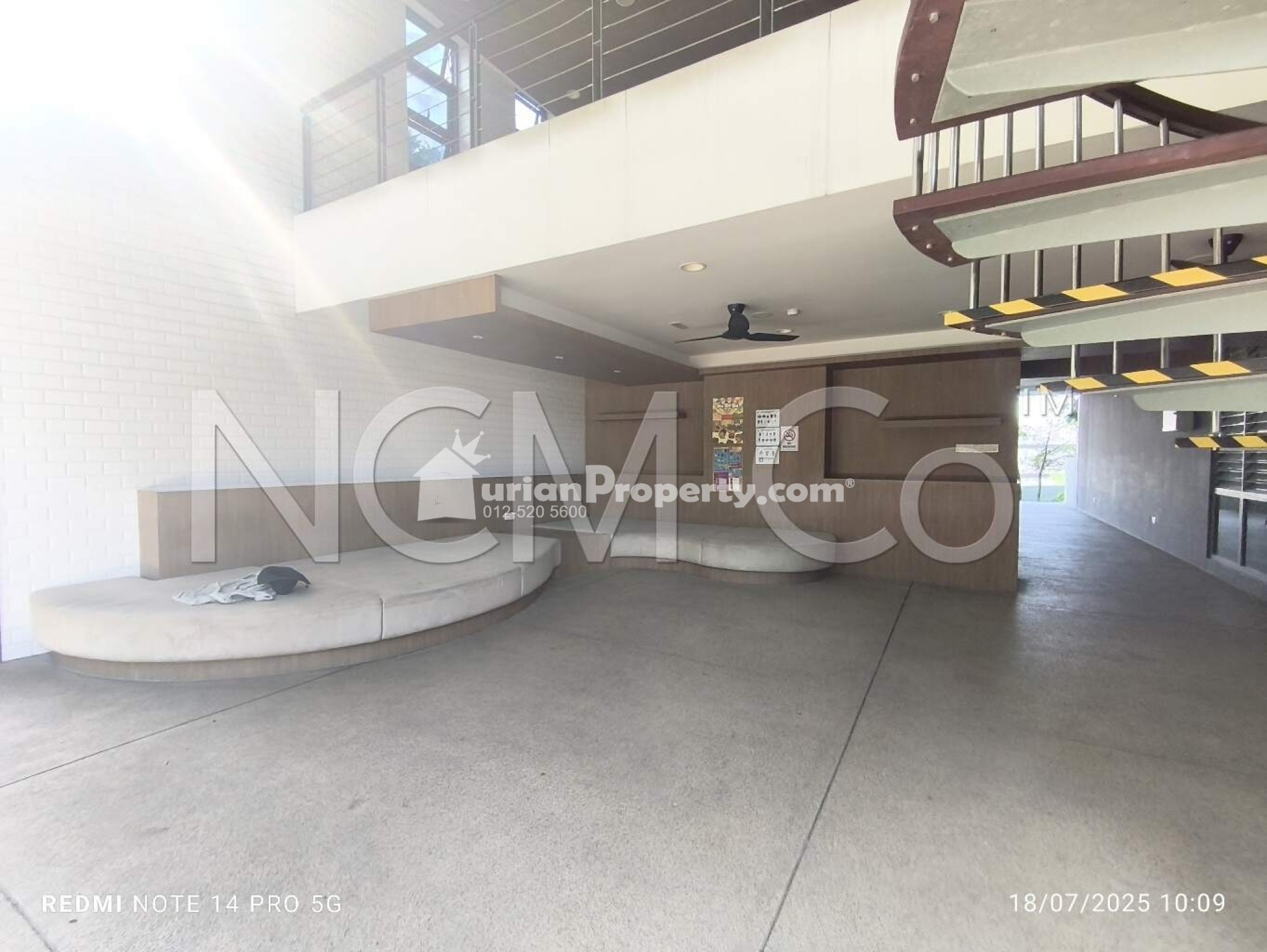 Serviced Residence For Auction at The Robertson