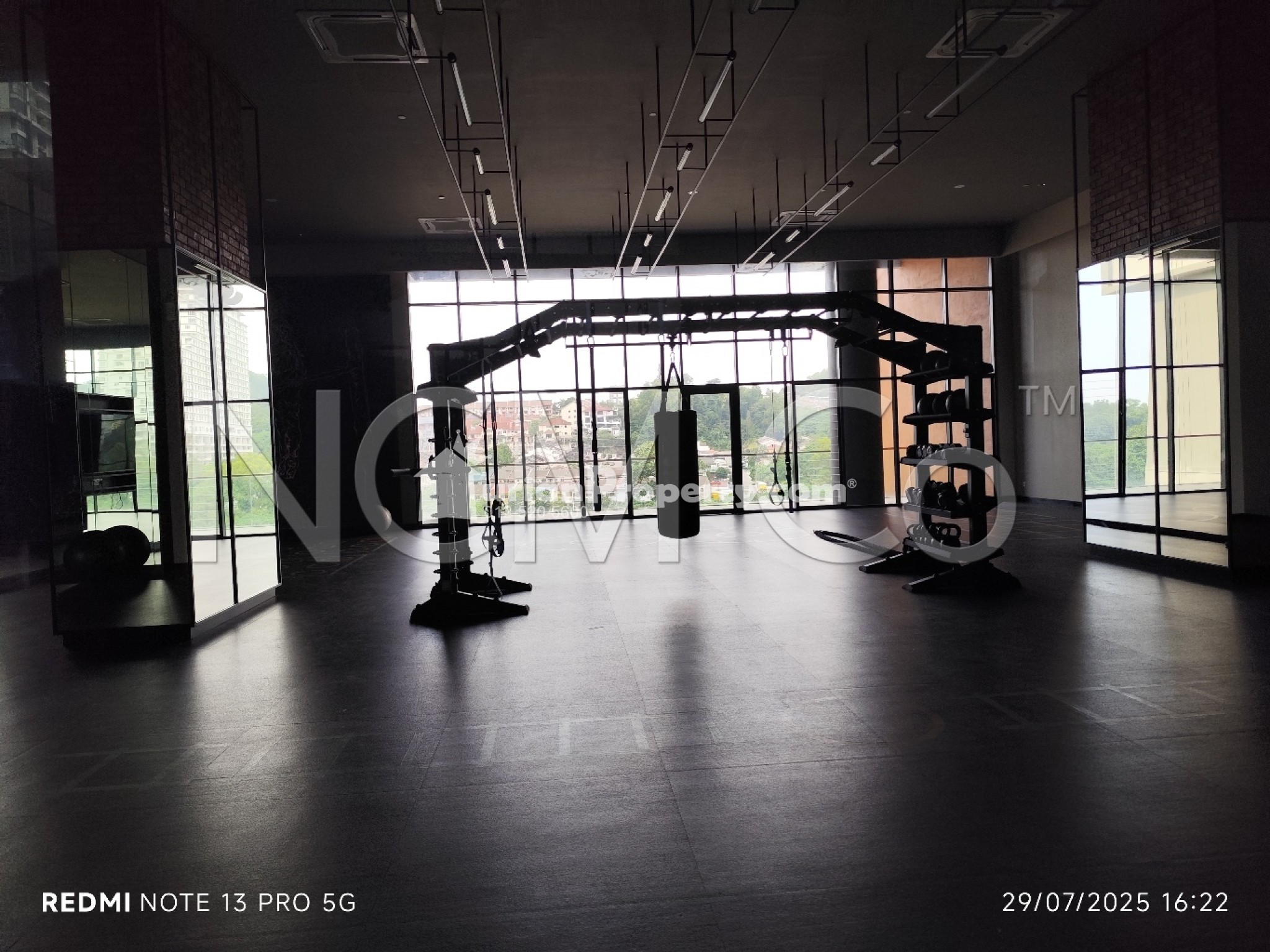 Serviced Residence For Auction at Emerald 9