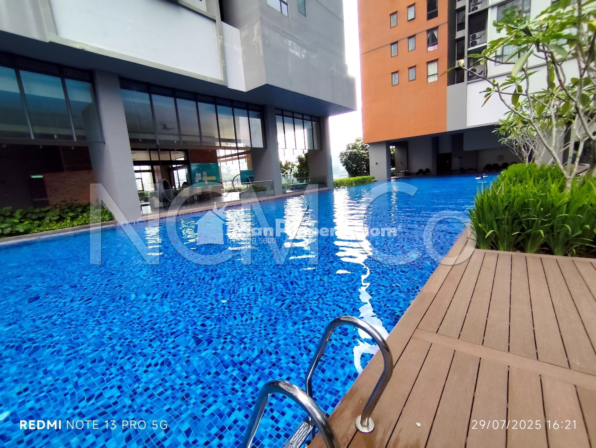 Serviced Residence For Auction at Emerald 9