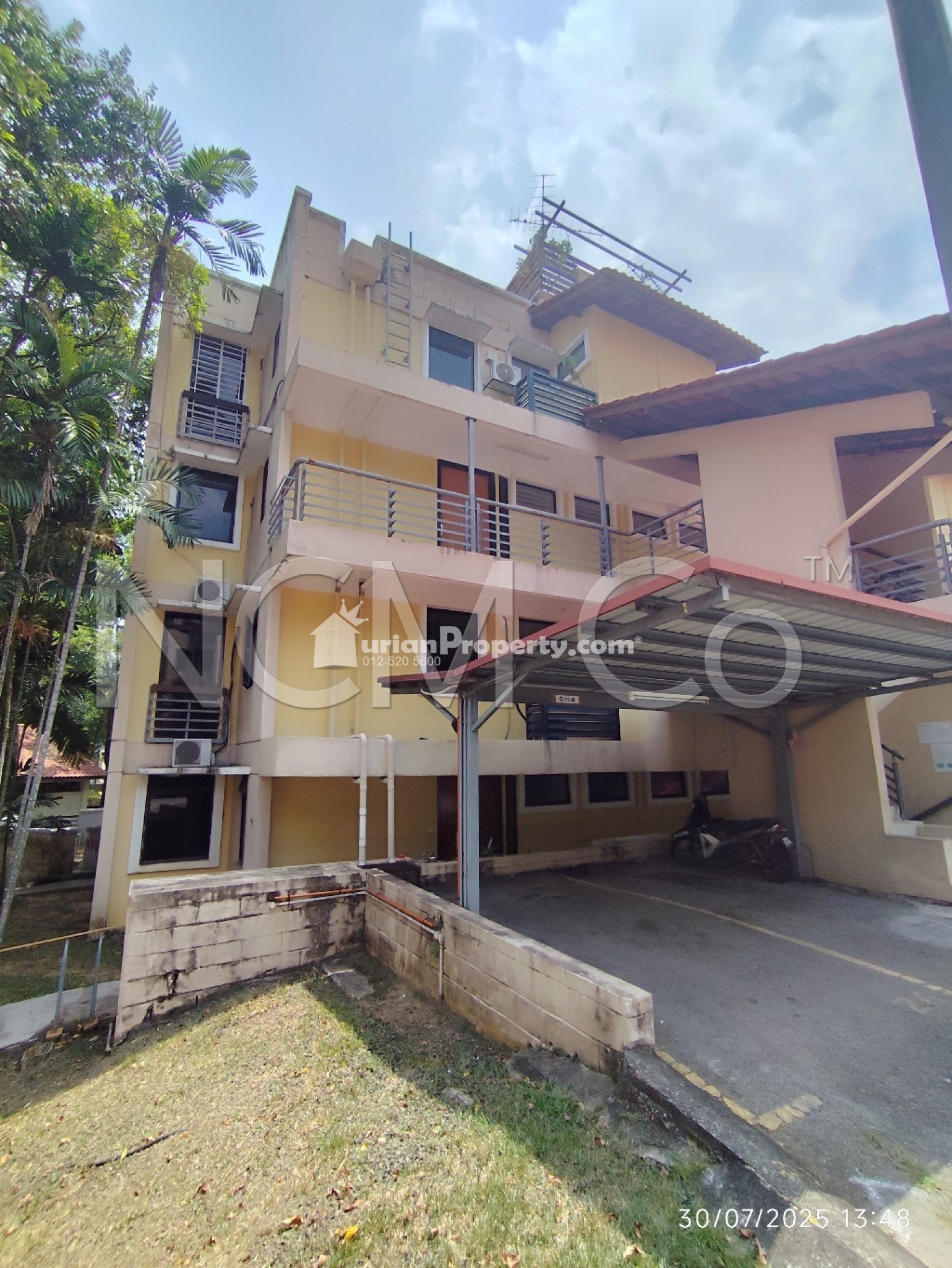 Terrace House For Auction at Cyberia SmartHomes