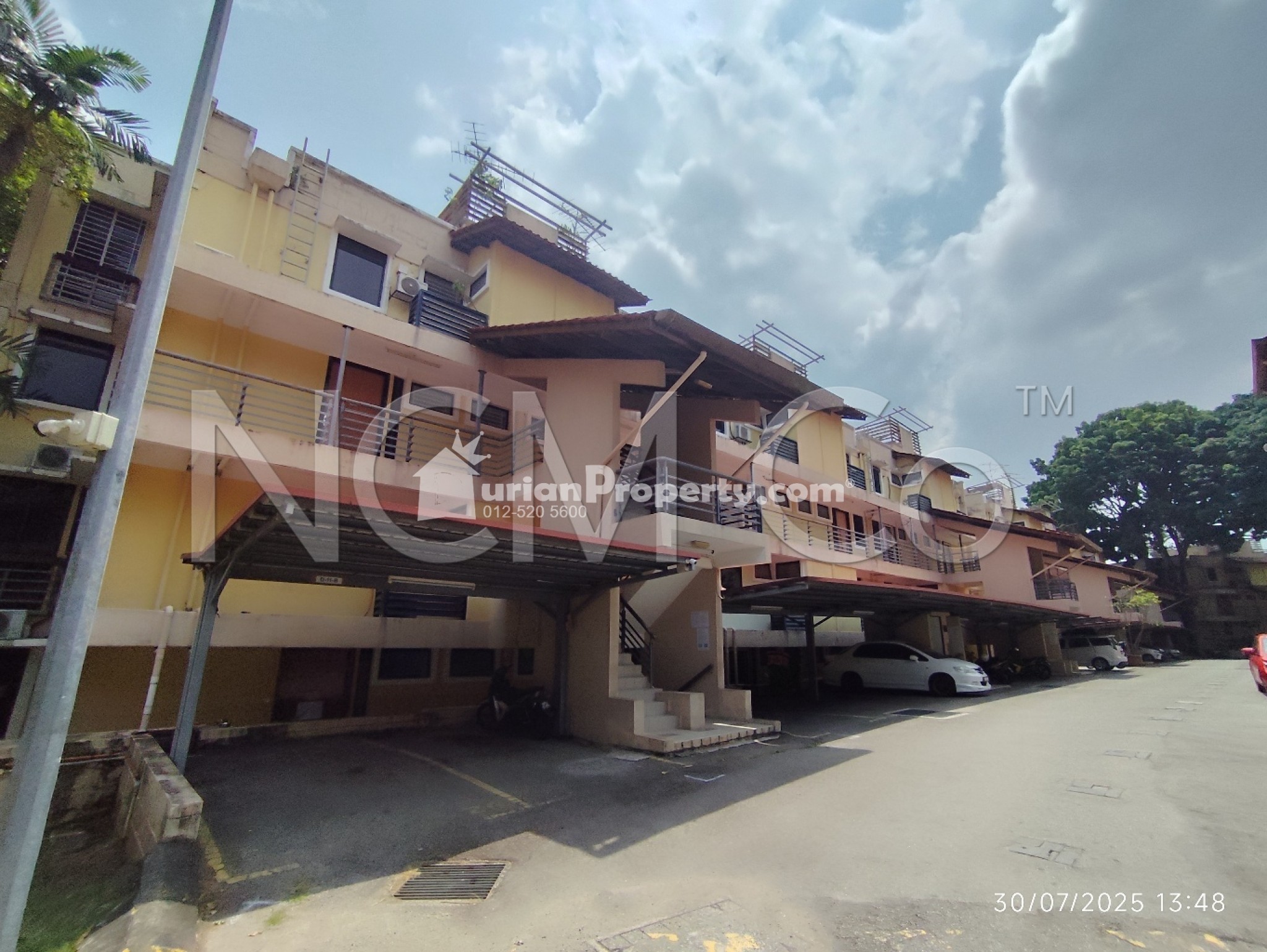 Terrace House For Auction at Cyberia SmartHomes
