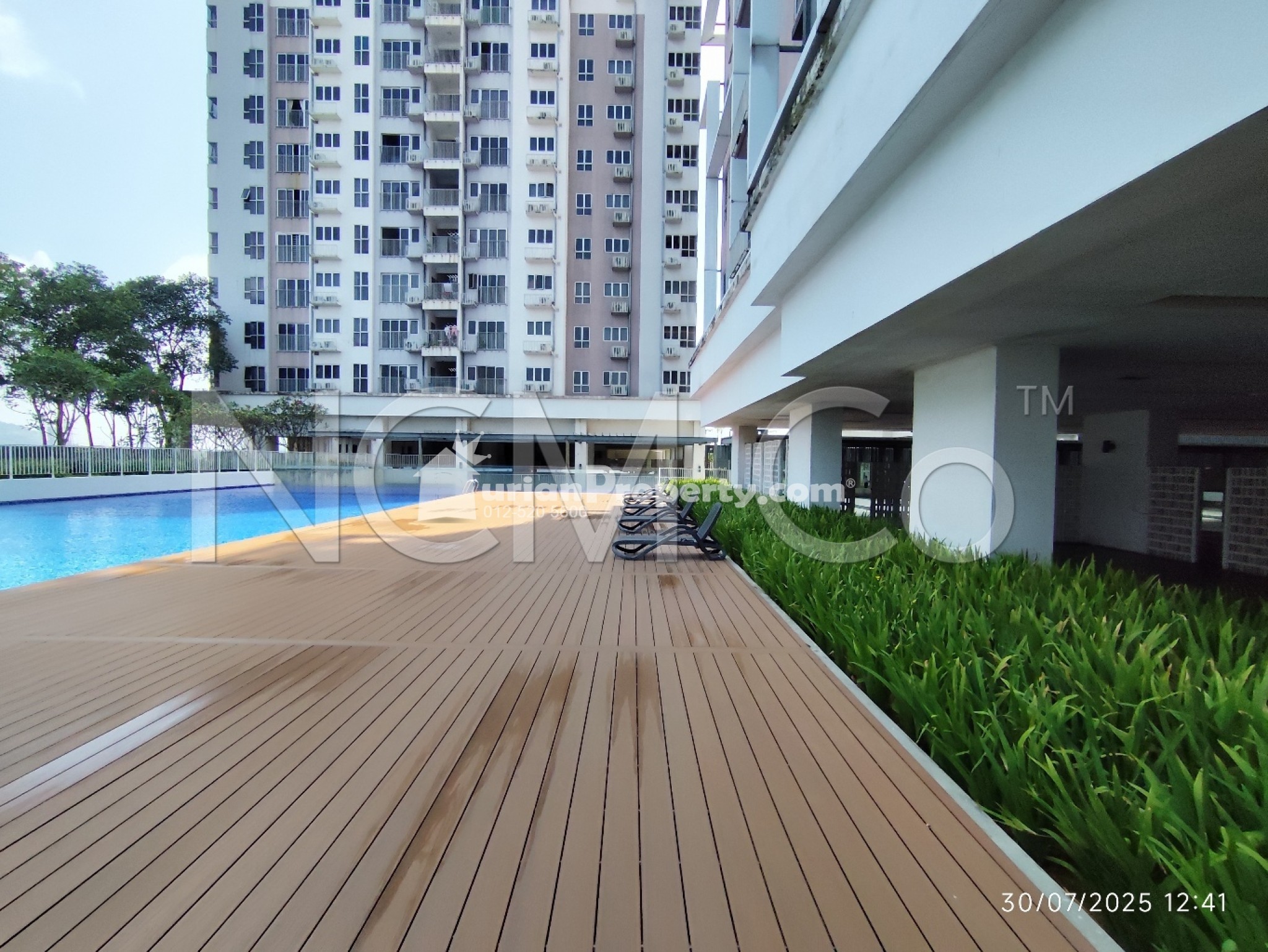 Serviced Residence For Auction at The Wharf Residence