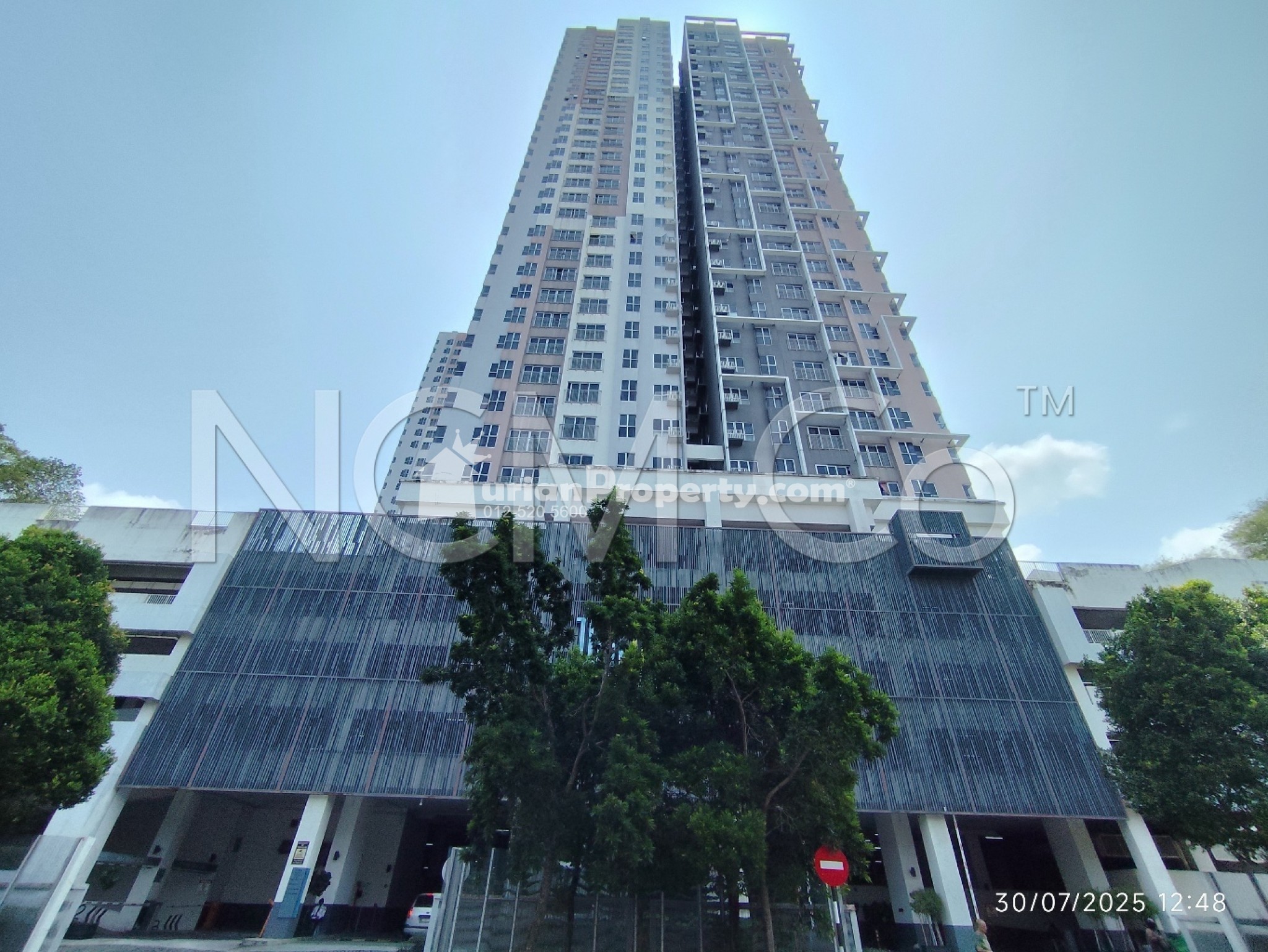Serviced Residence For Auction at The Wharf Residence