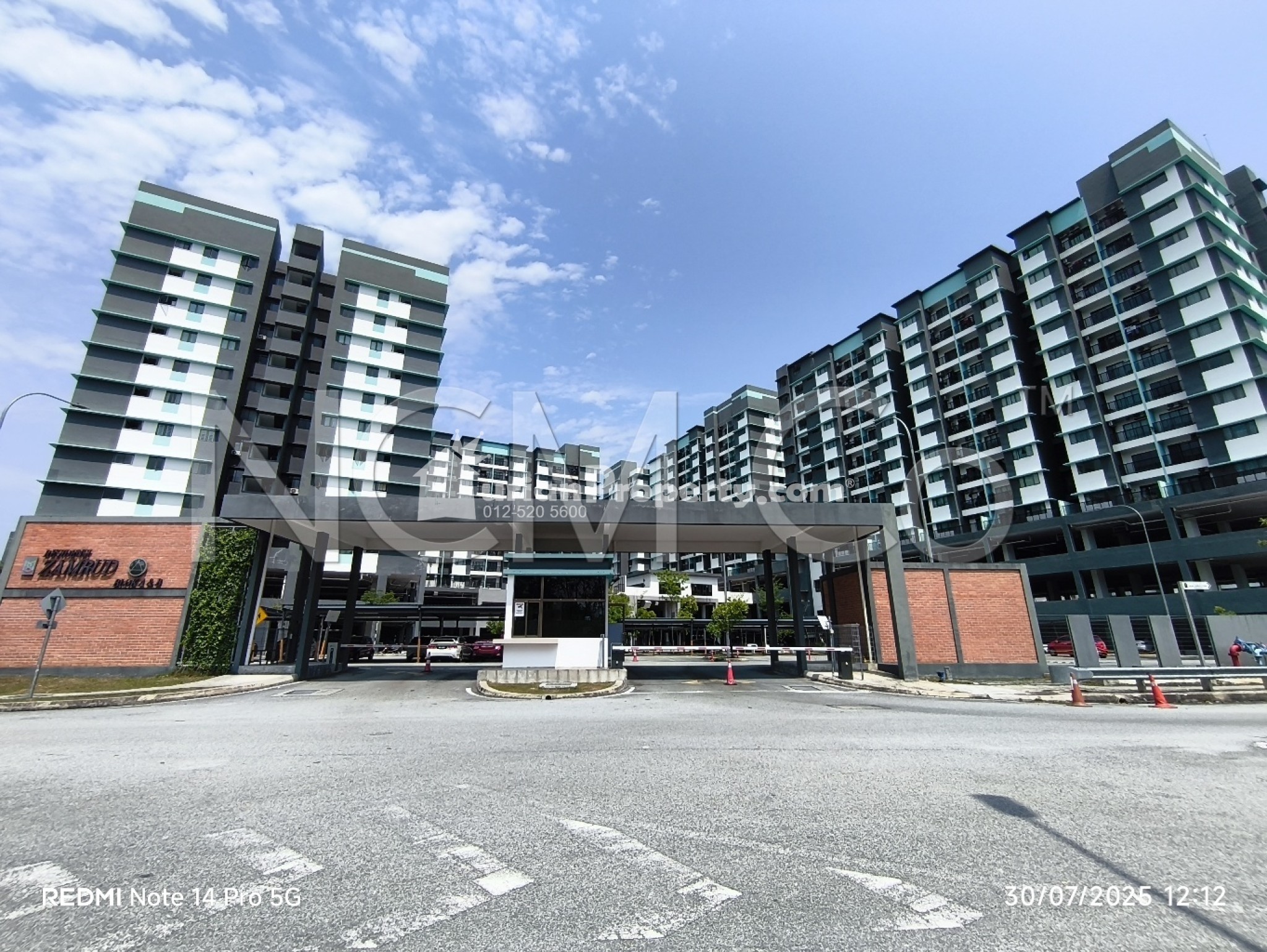 Apartment For Auction at Taman Zamrud