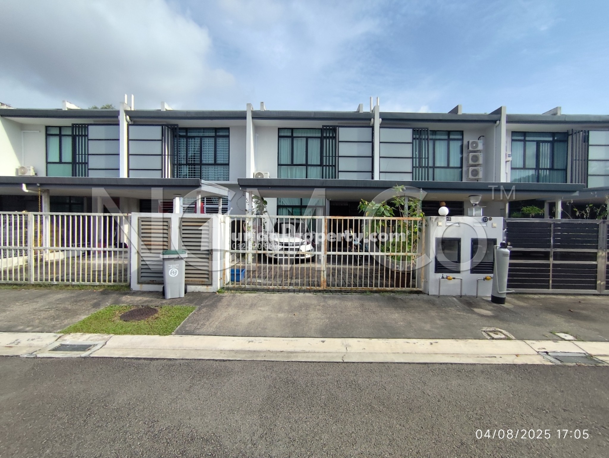 Terrace House For Auction at Bandar Seri Alam