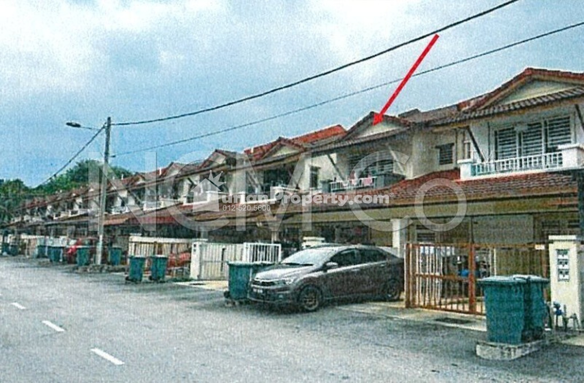 Terrace House For Auction at Bayu Parkville