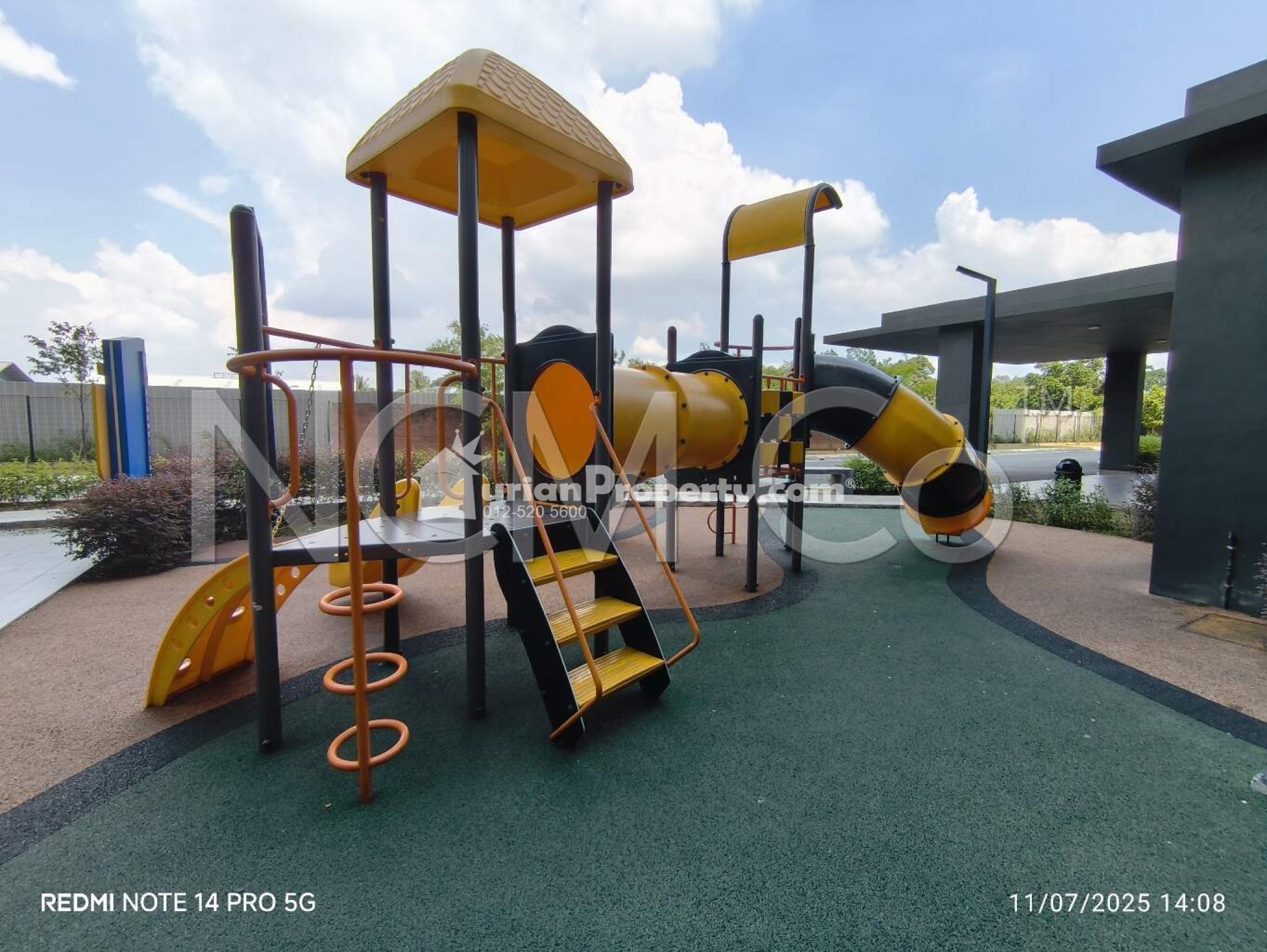 Serviced Residence For Auction at Astetica Residences