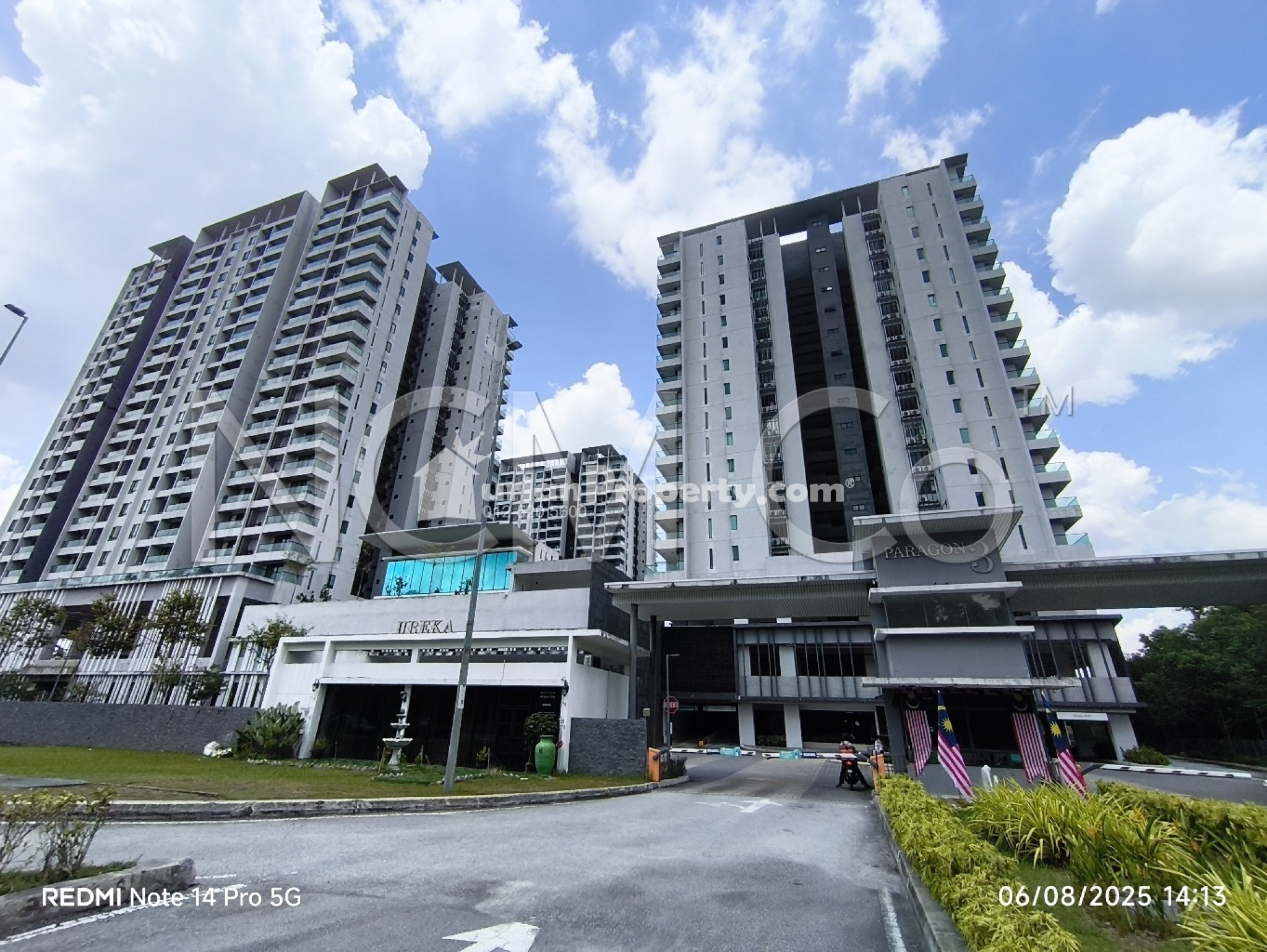 Apartment For Auction at Paragon 3