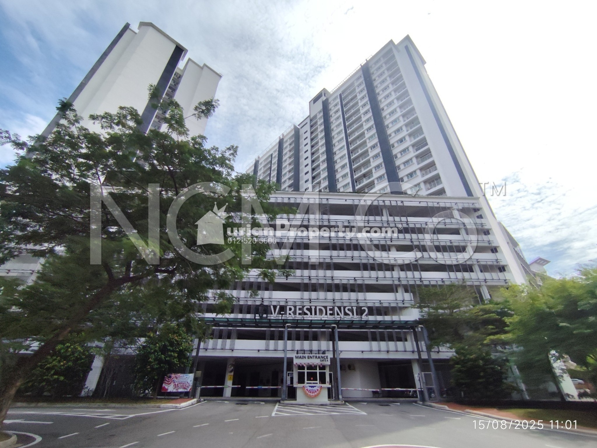 Serviced Residence For Auction at V-Residensi 2