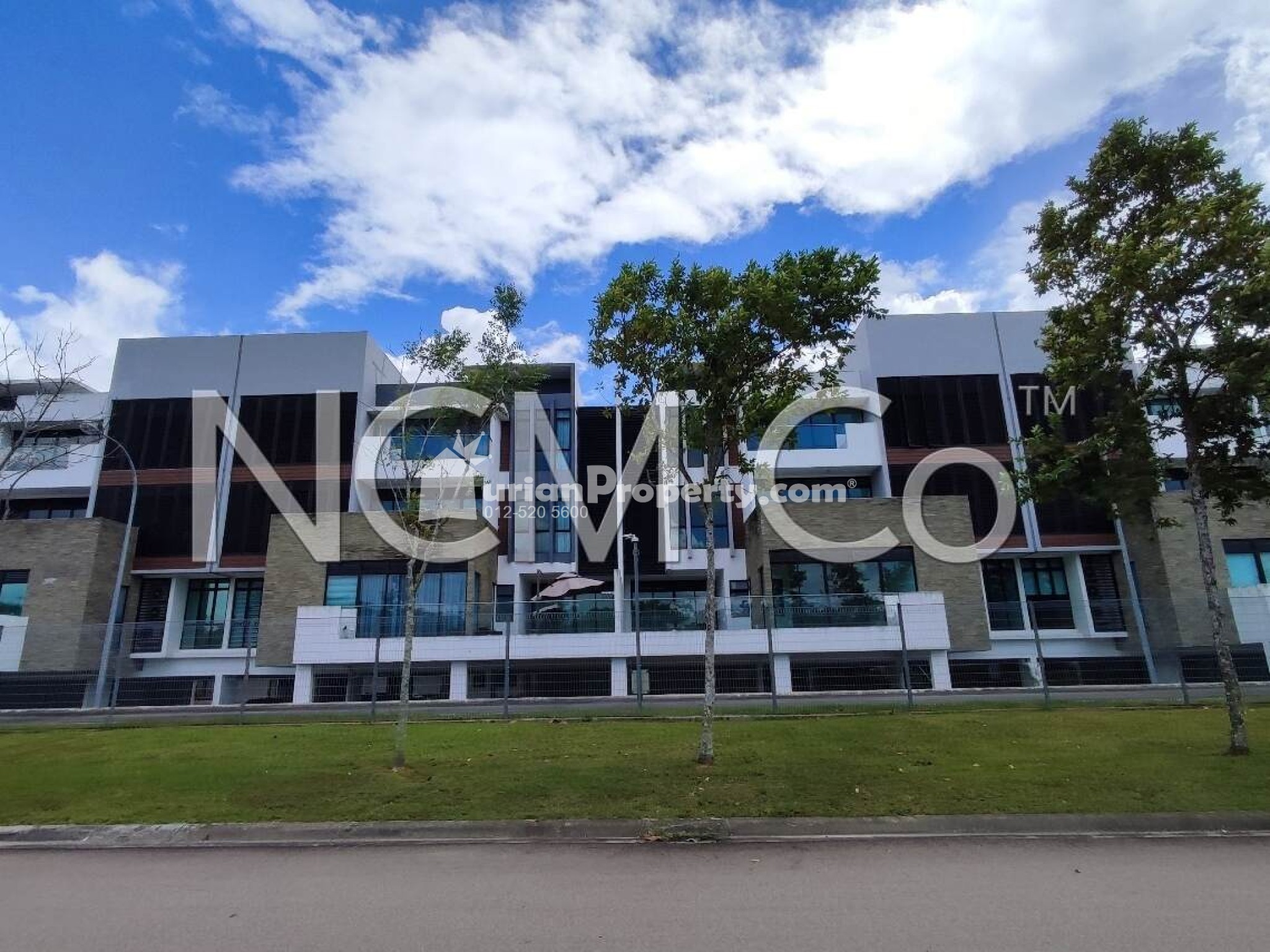 Terrace House For Auction at Residensi Ledang