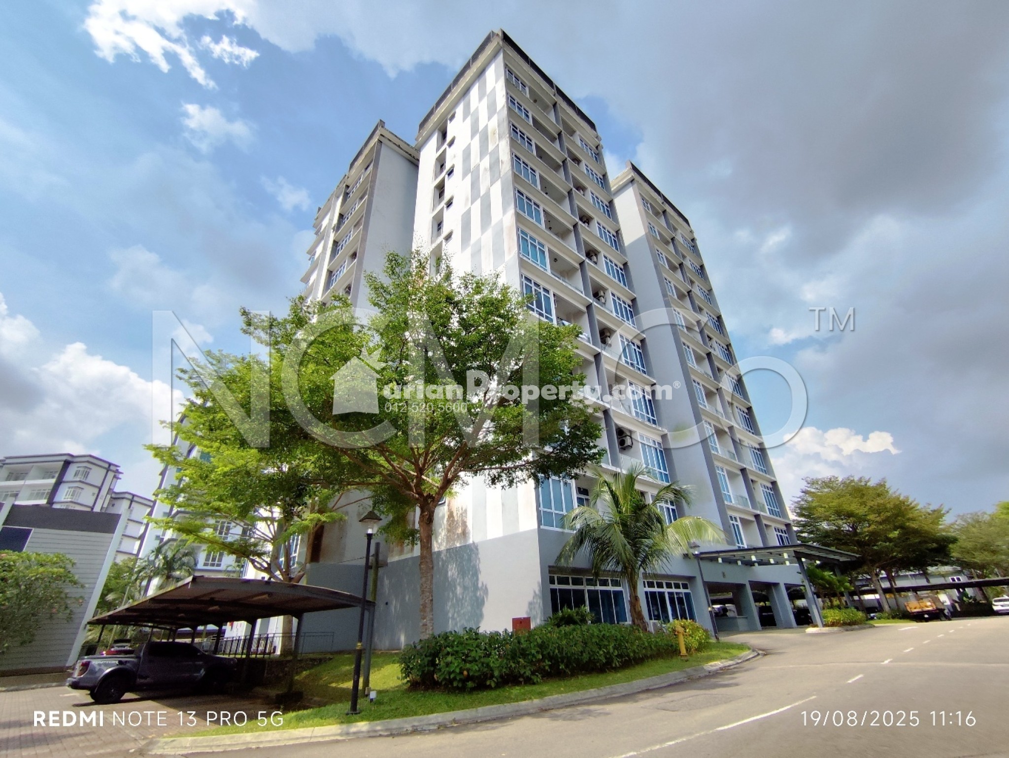 Serviced Residence For Auction at The Senai Garden