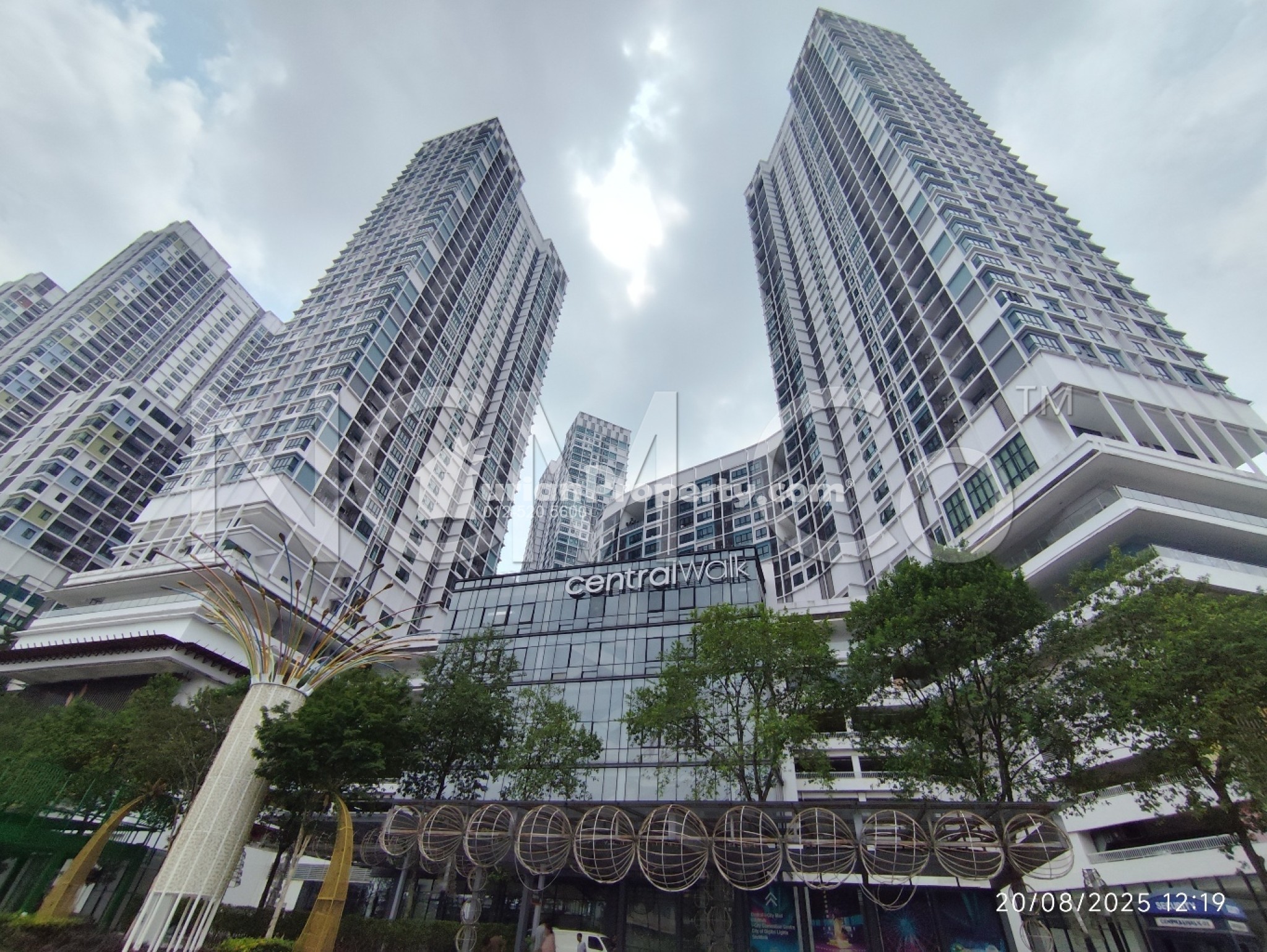 Serviced Residence For Auction at Hyde Tower