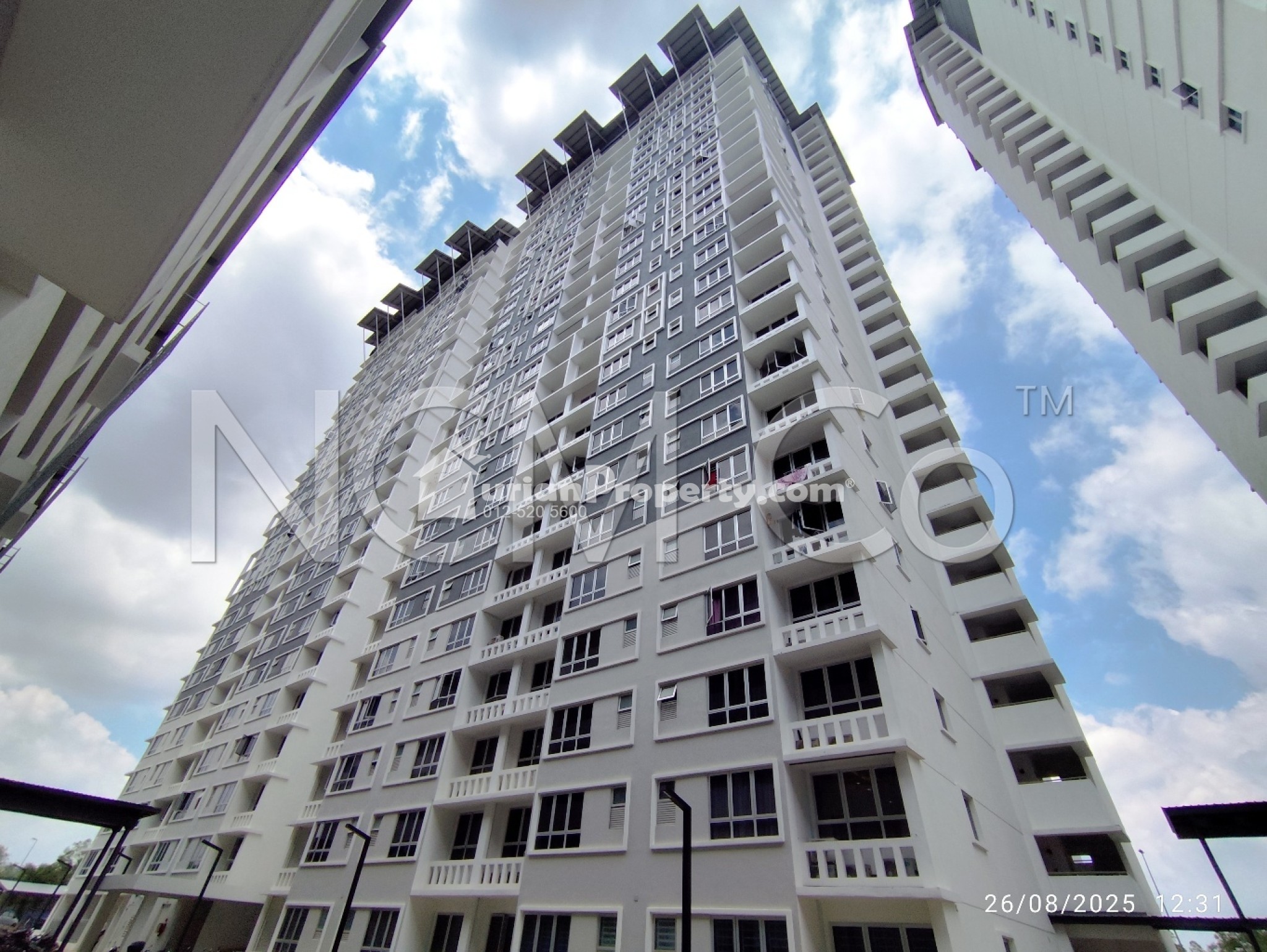 Apartment For Auction at Aspire Residence