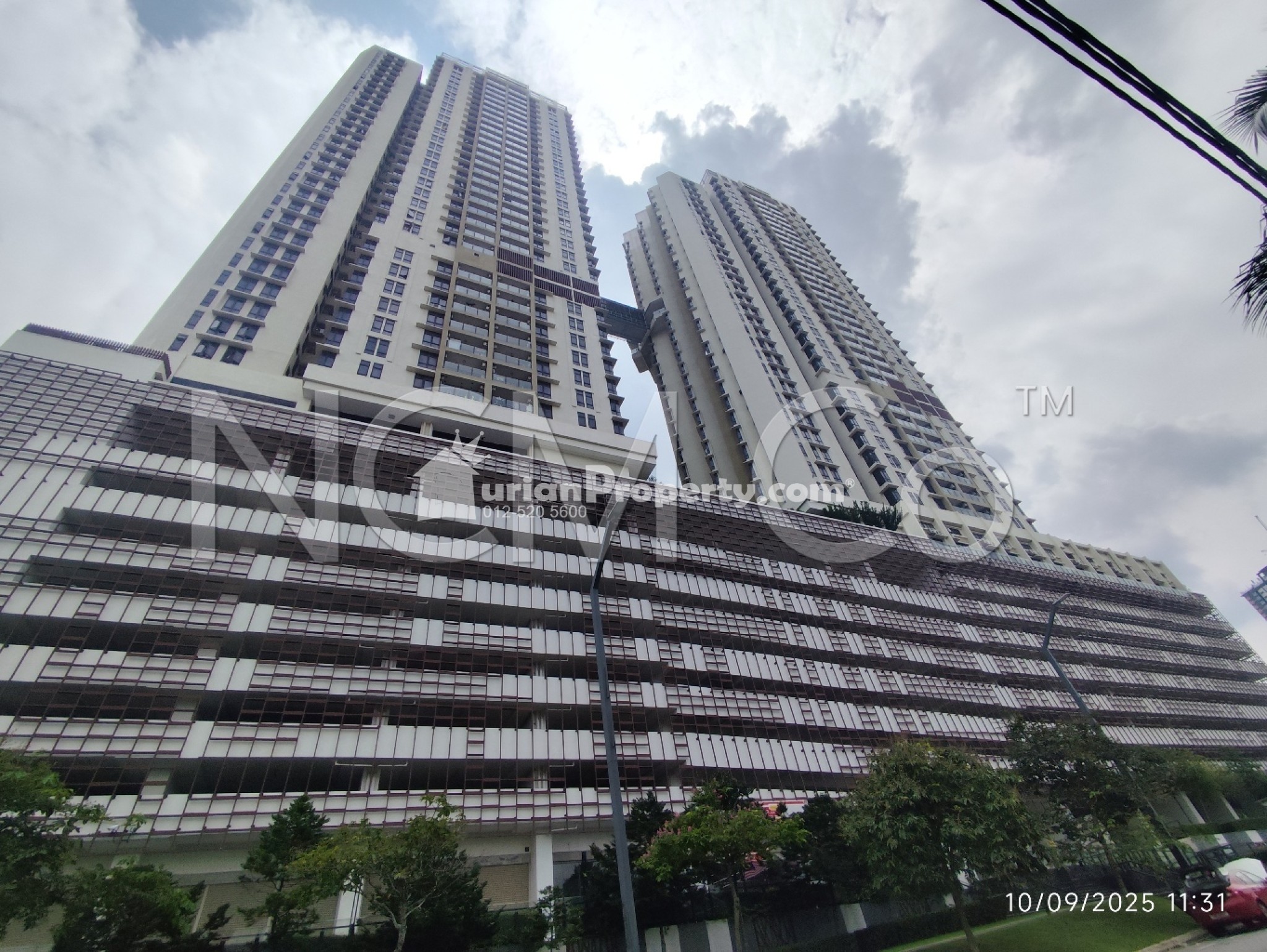 Serviced Residence For Auction at J.Dupion Residence
