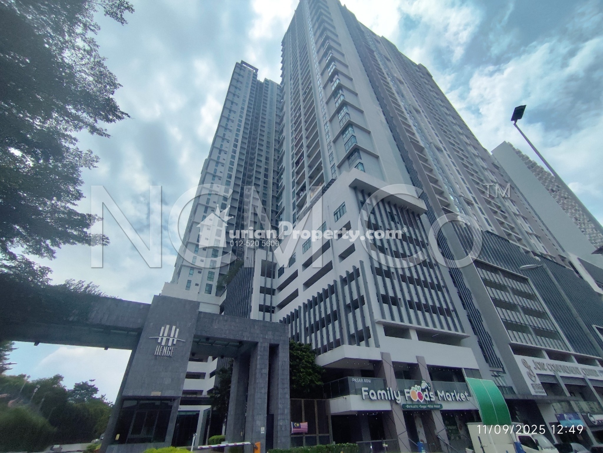 Condo For Auction at The Henge