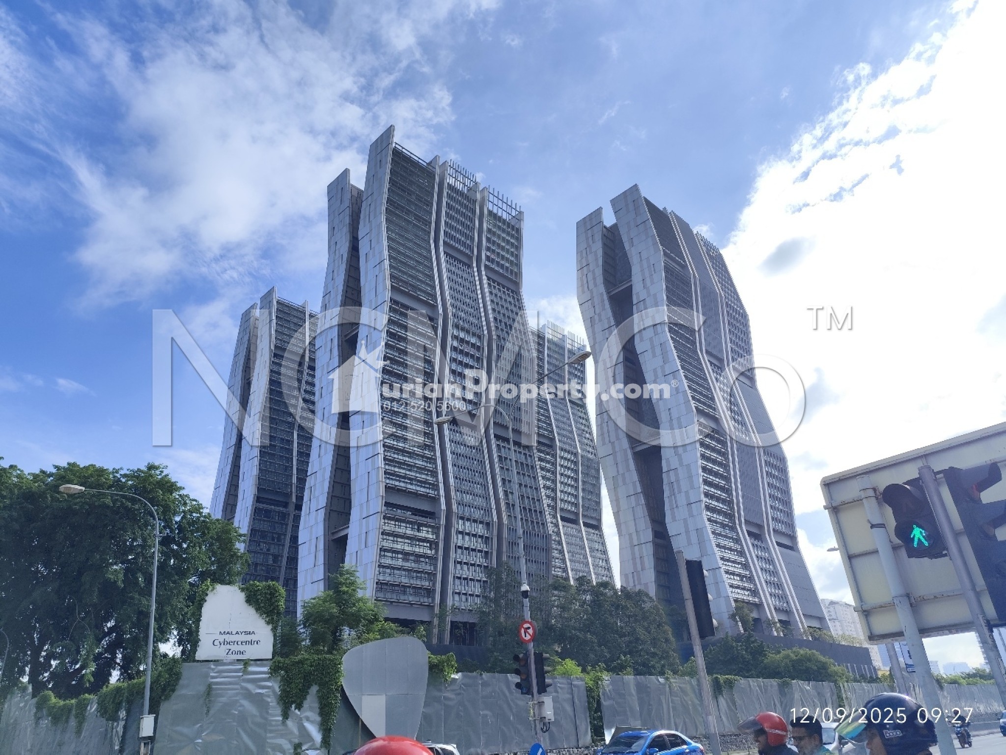 Serviced Residence For Auction at The Fennel