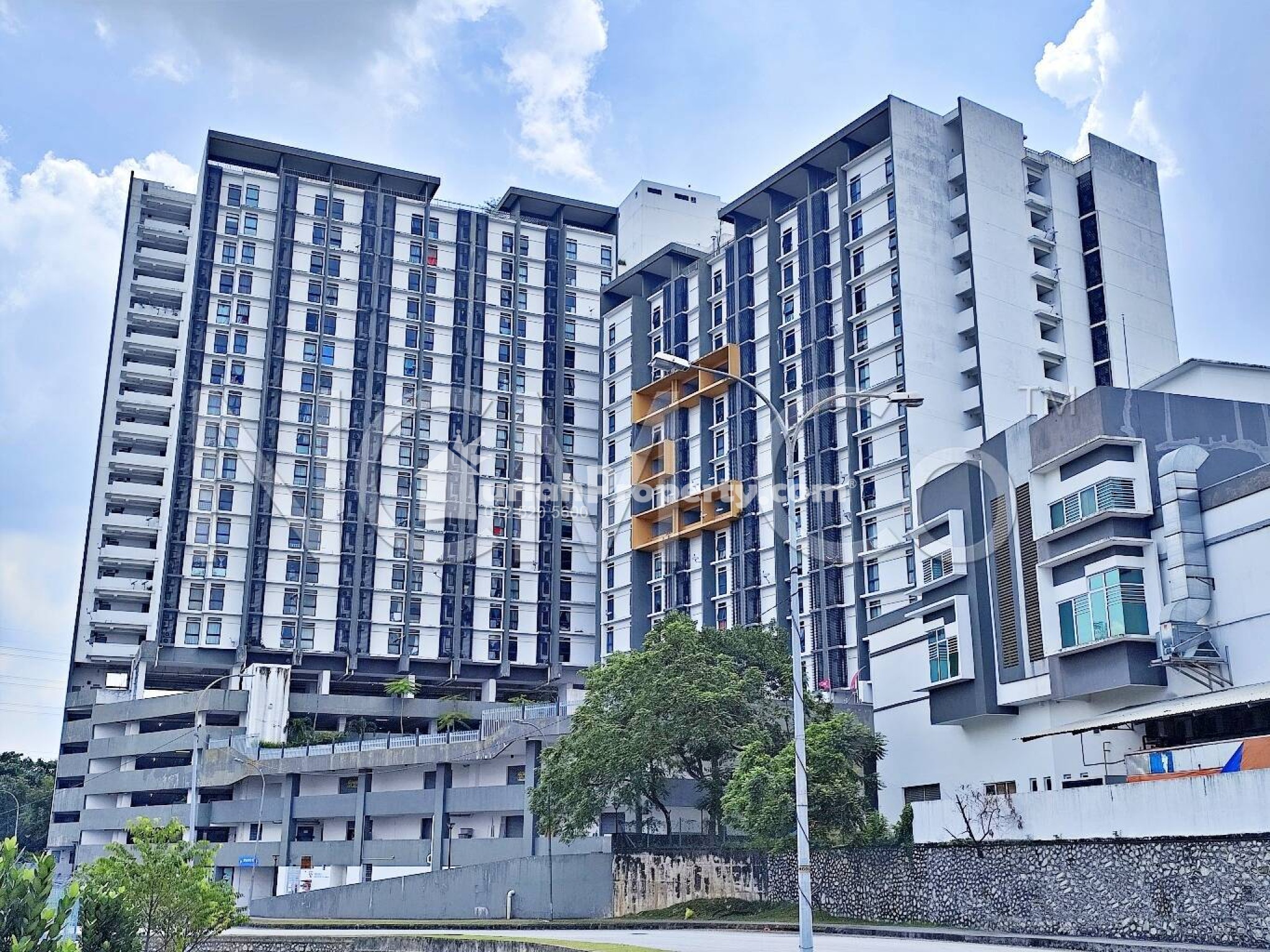 Office For Auction at V12 Sovo