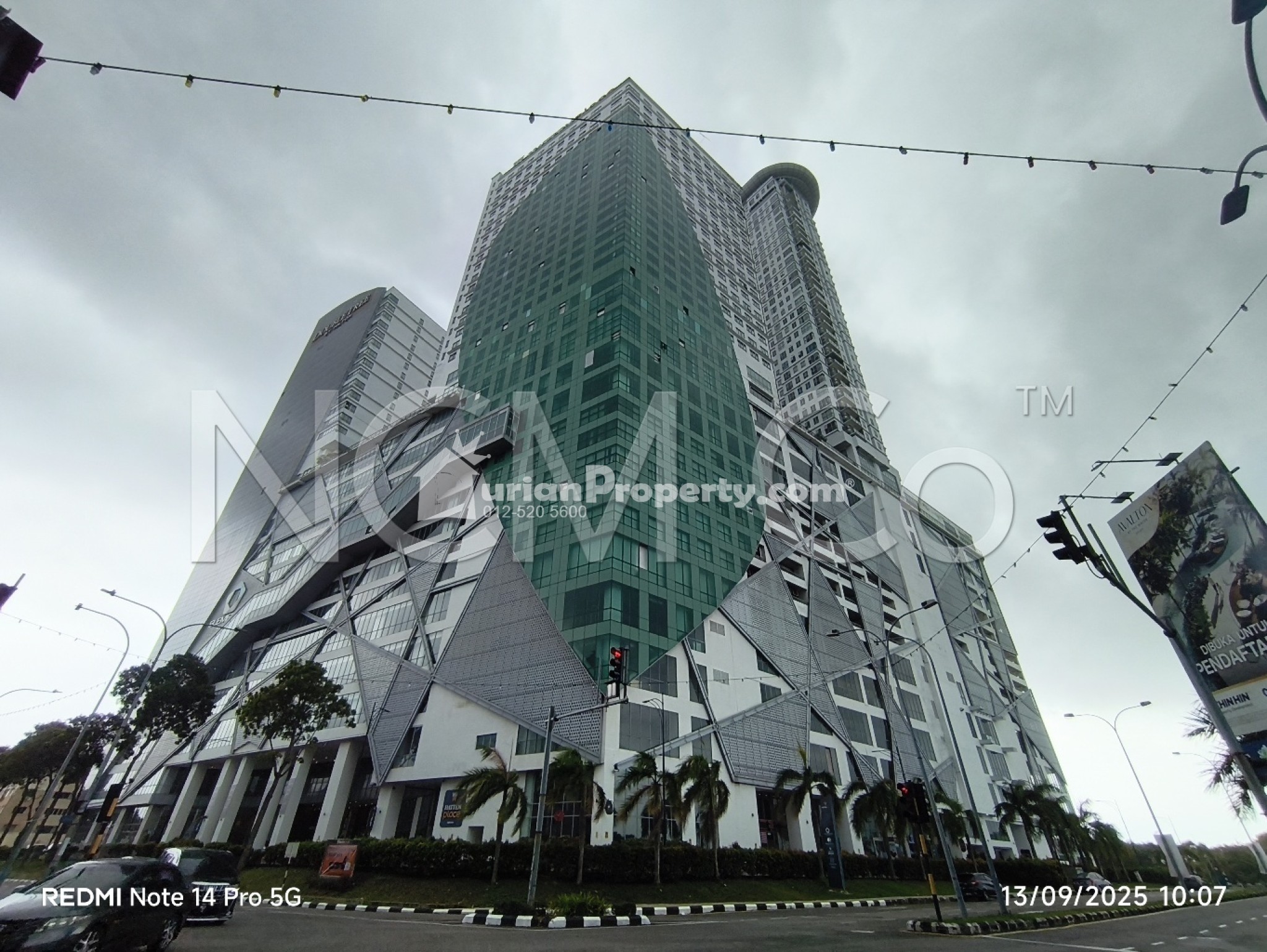 Serviced Residence For Auction at Hatten City