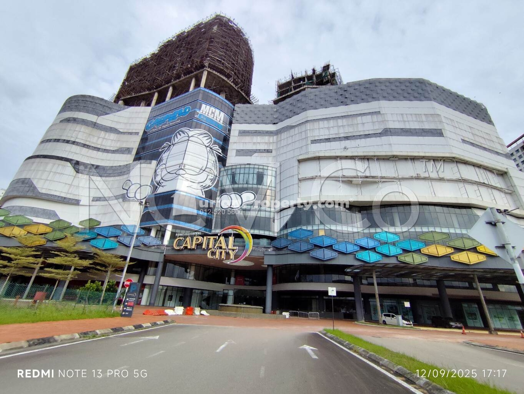 Shop For Auction at Capital 21 @ Capital City