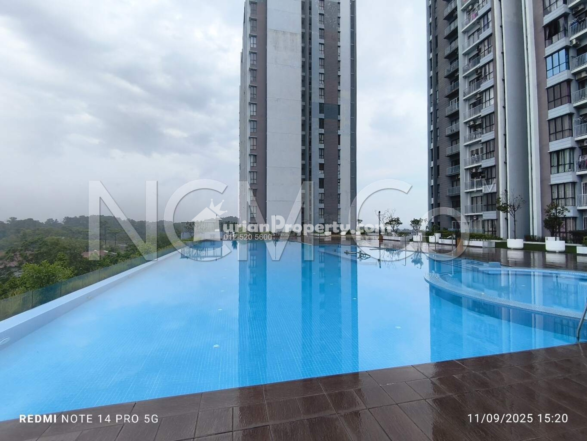 Condo For Auction at Green Park Residence Condominium