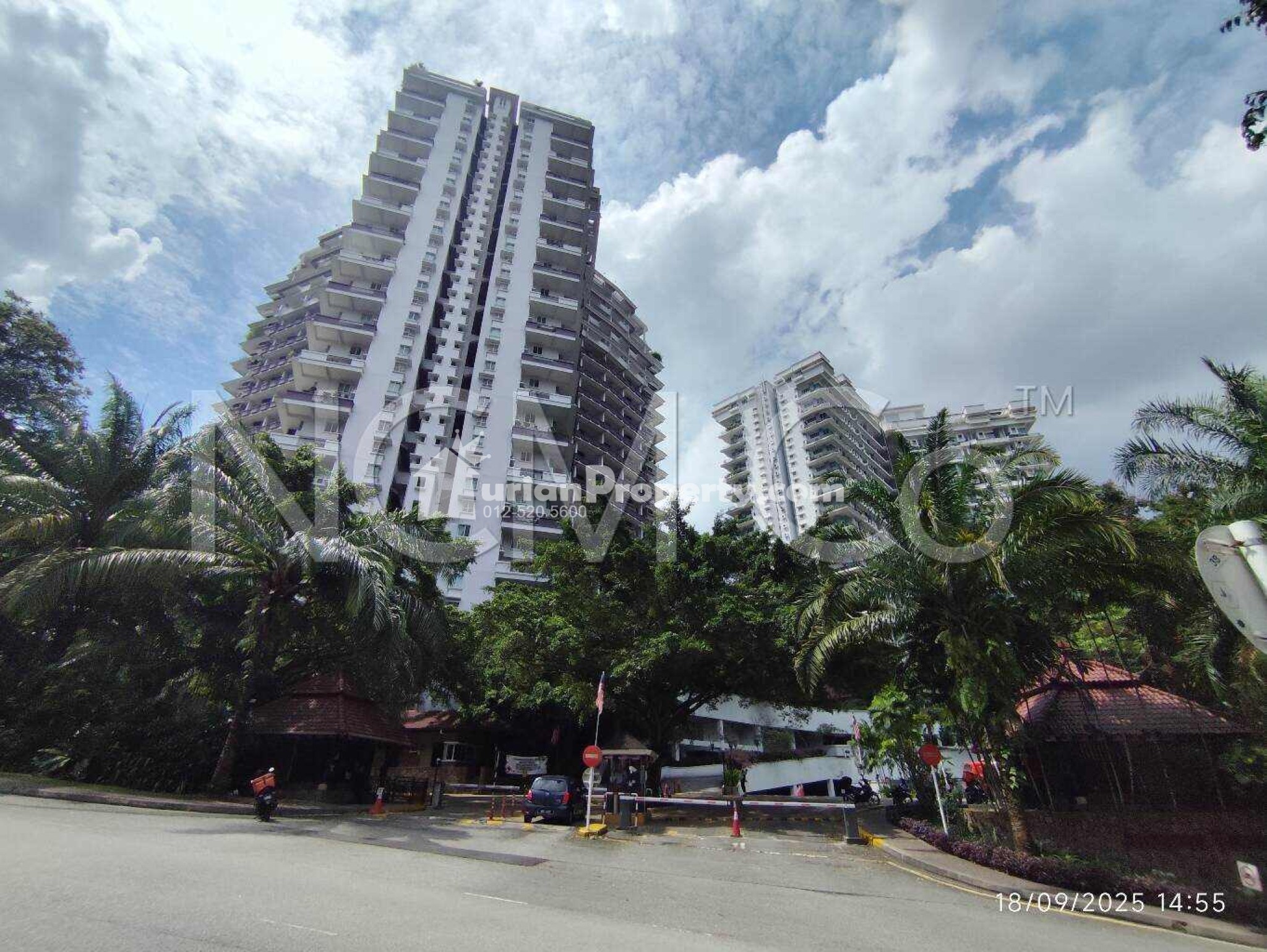 Condo For Auction at Armanee Terrace