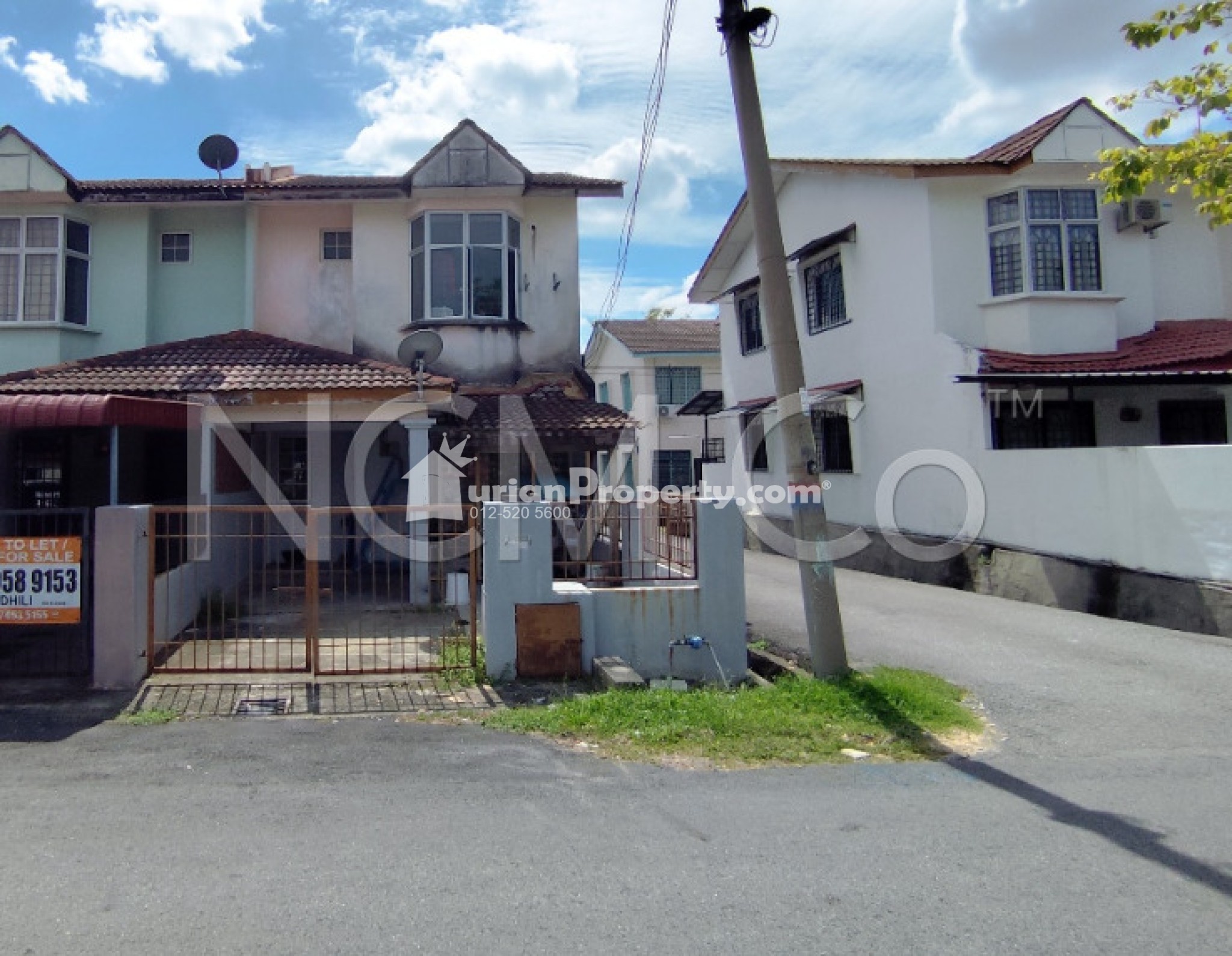 Terrace House For Auction at Taman Dahlia
