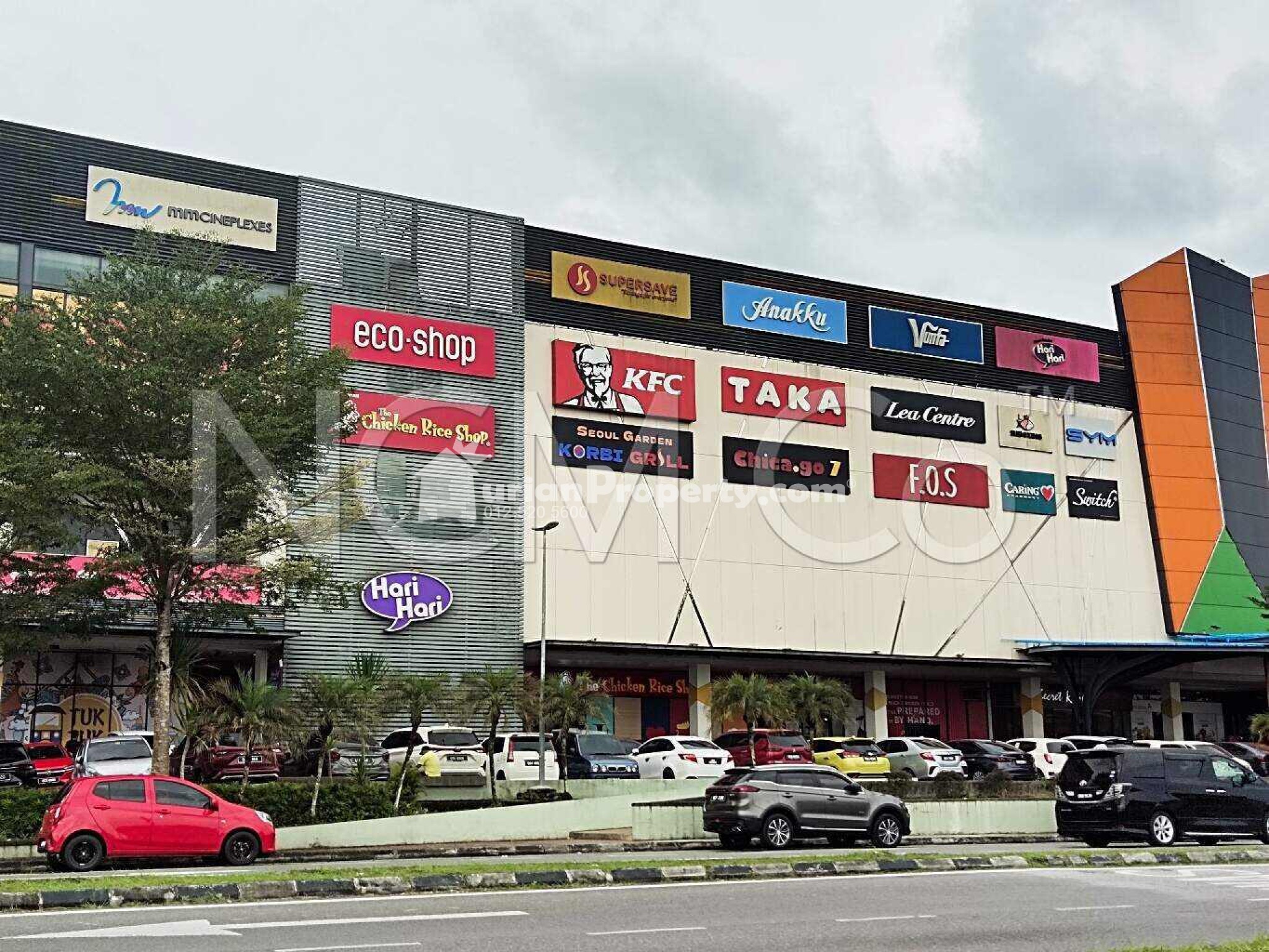 Retail Space For Auction at The Summer